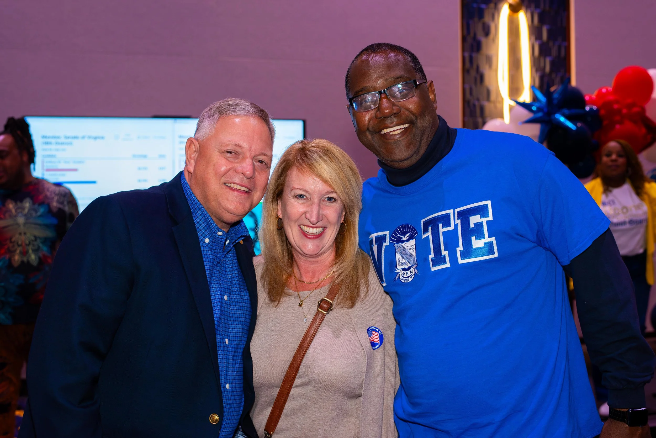 election-night-event-guests-posing-portsmouth-va.jpg