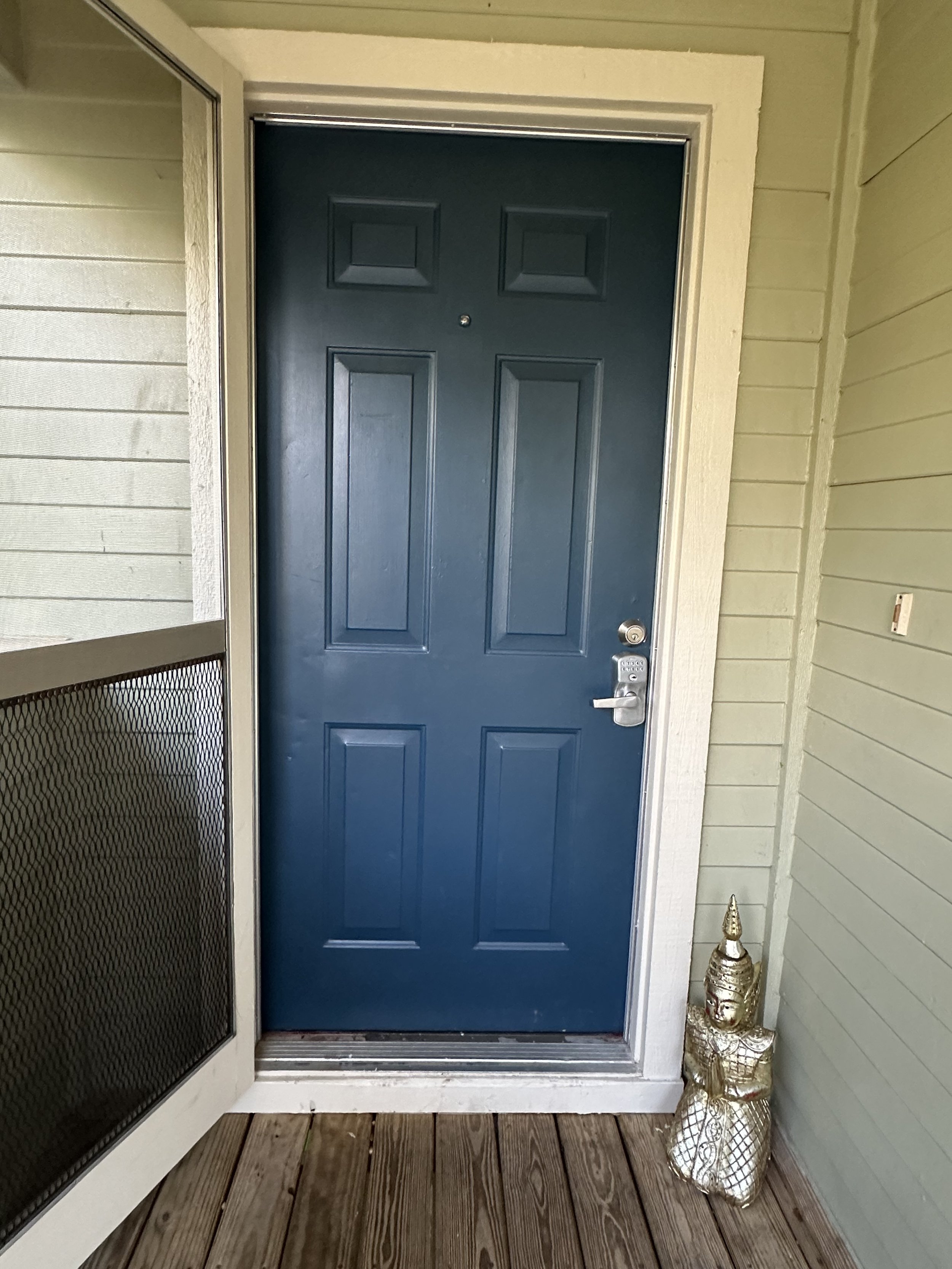 budda front door.JPG