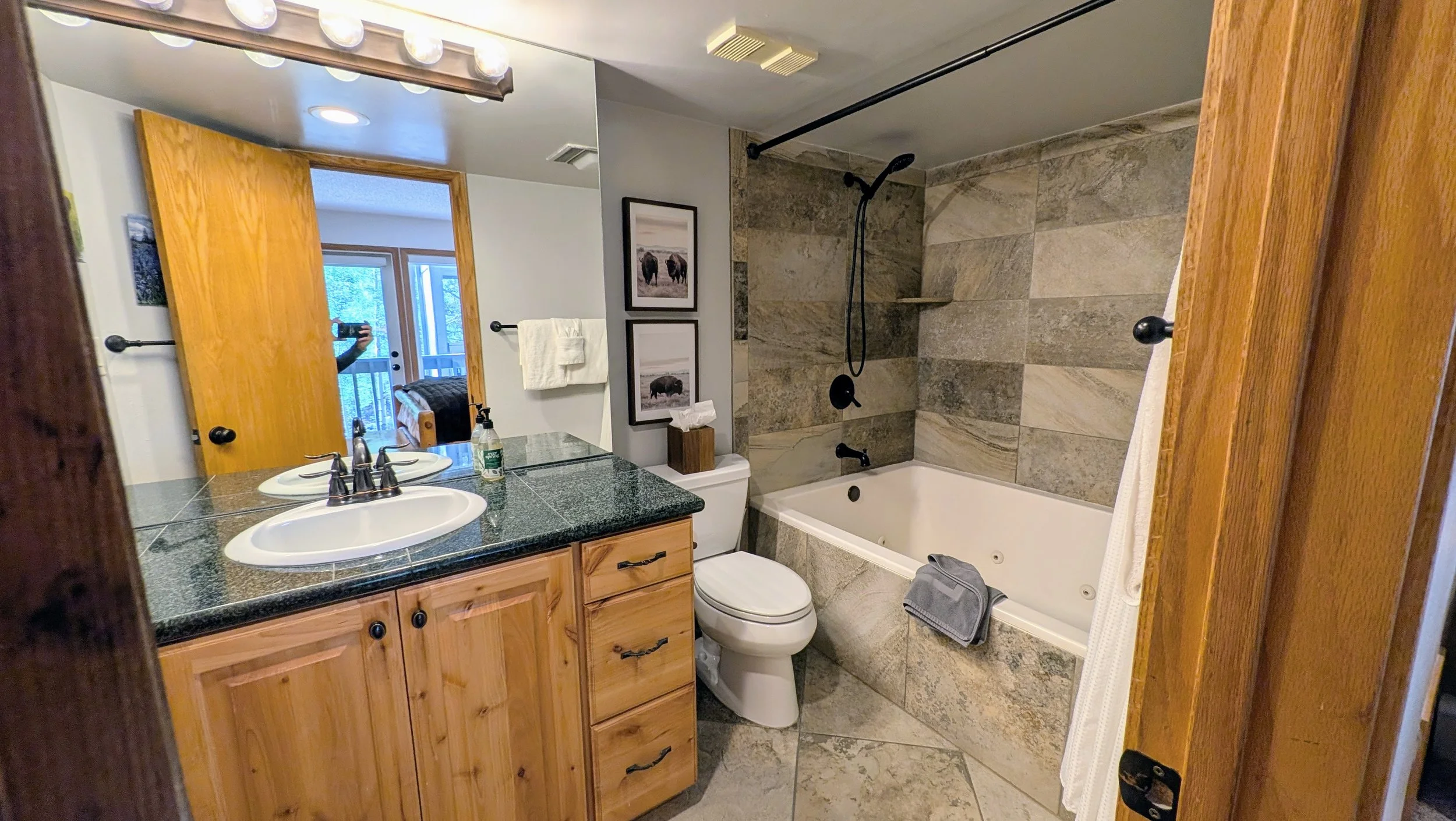 En suite primary bath (not a jacuzzi tub)