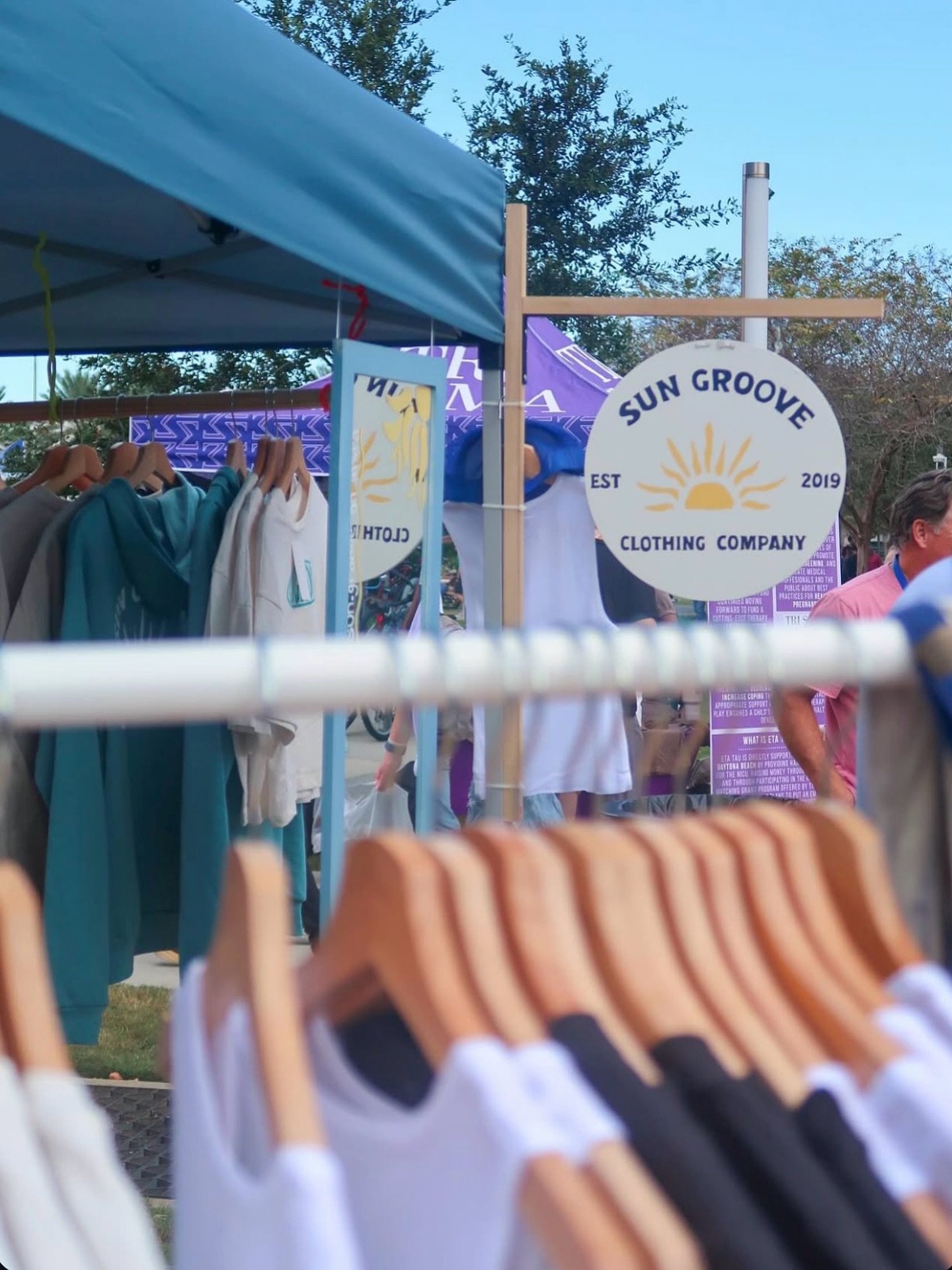 Market seasons is coming to an end, but shopping at Sun Groove isn&rsquo;t. Keep up with our shop online in our bio! 

#smallbusinessowner #sungroove #surf #florida #coconutgirl