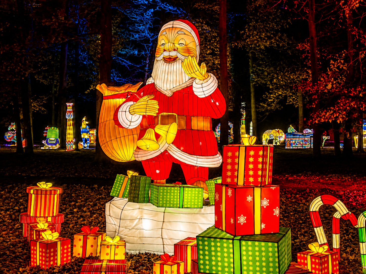 pere-noel-lanternes.png