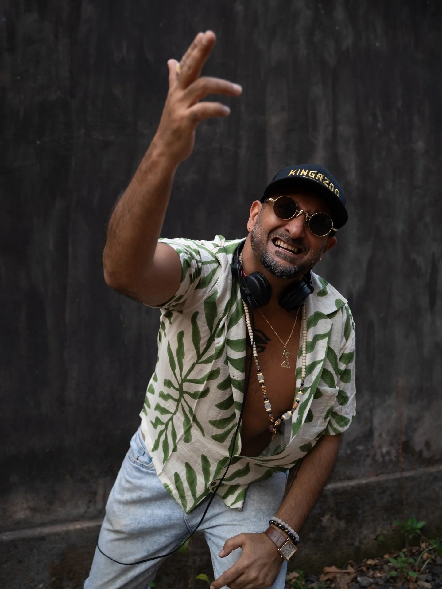 Been a season of recalibration.

Less noise. More listening.
Less trying to fit in&hellip; more leaning into what feels honest and real.

The sound, the energy, the direction &hellip; it&rsquo;s all becoming clearer.

Tribal. Hypnotic. Layered.
A lit