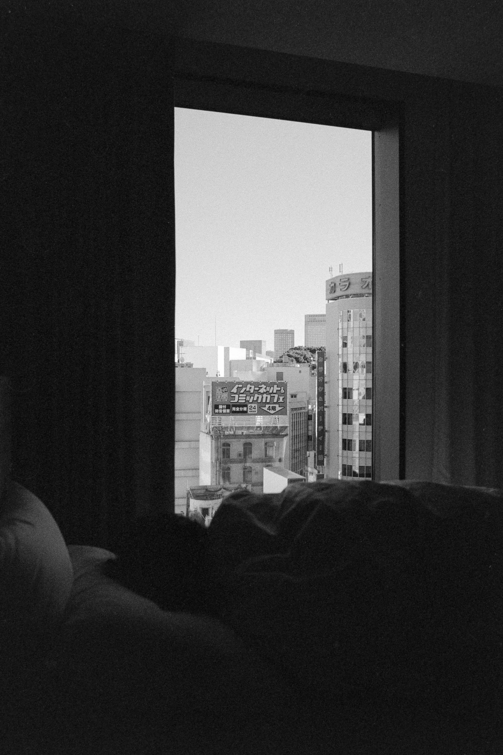 202335BW6-11-positive.jpg