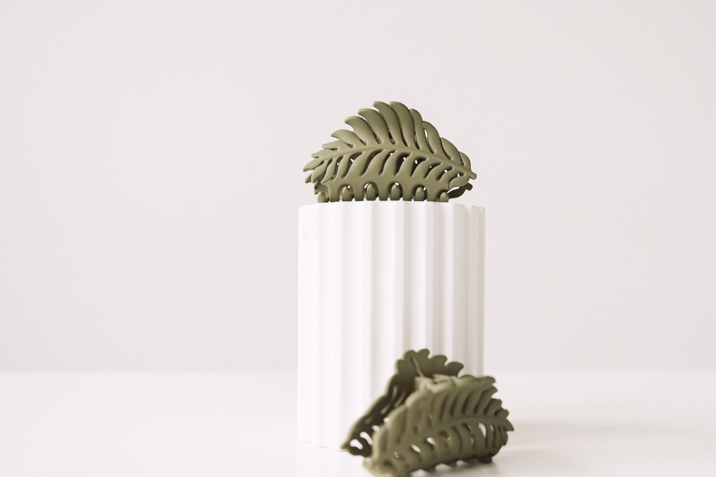 https://i.etsystatic.com/20345109/r/il/747478/5596837297/il_fullxfull.5596837297_r811.jpg