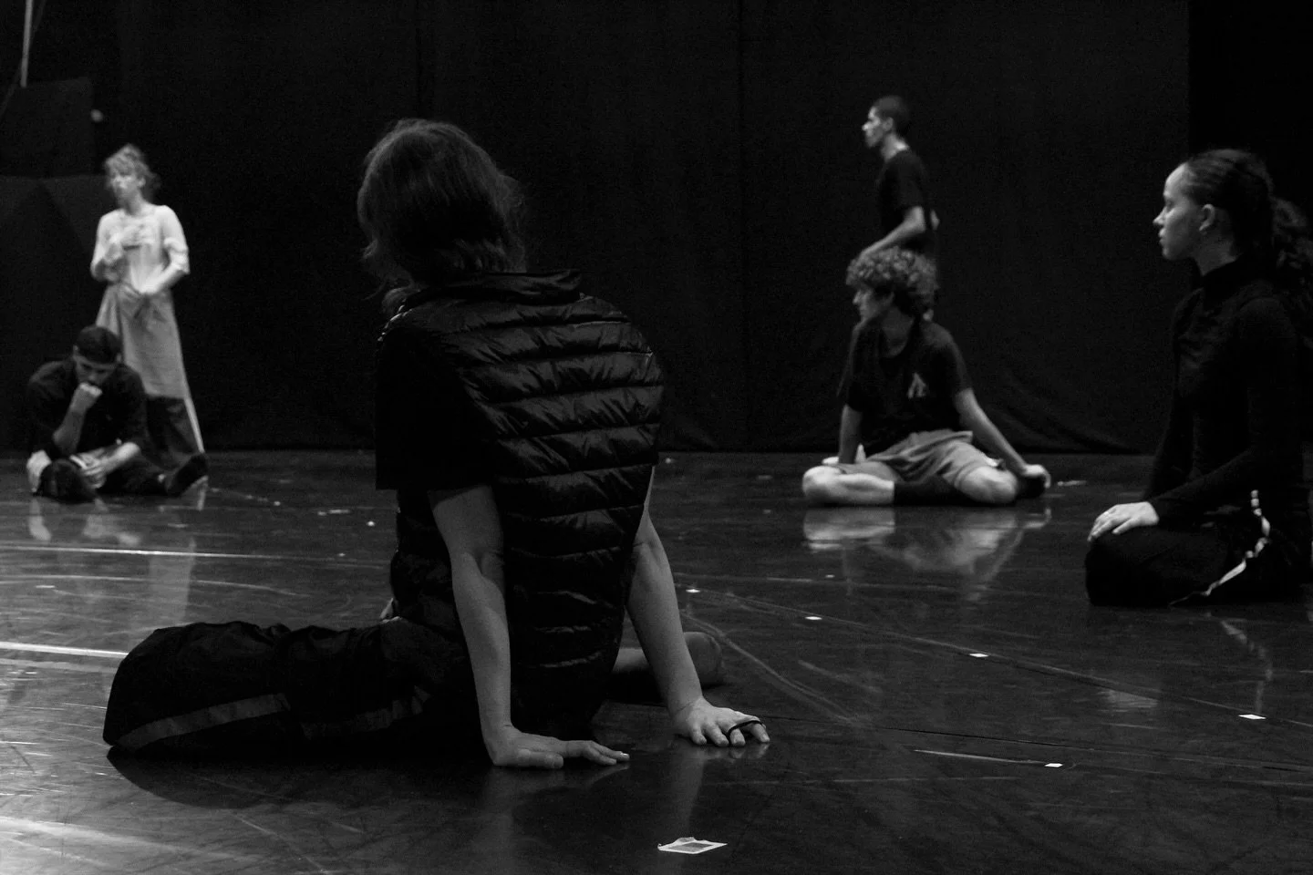 Home @kibbutzdancecompany 

Pictures from today by @michalvachphotography