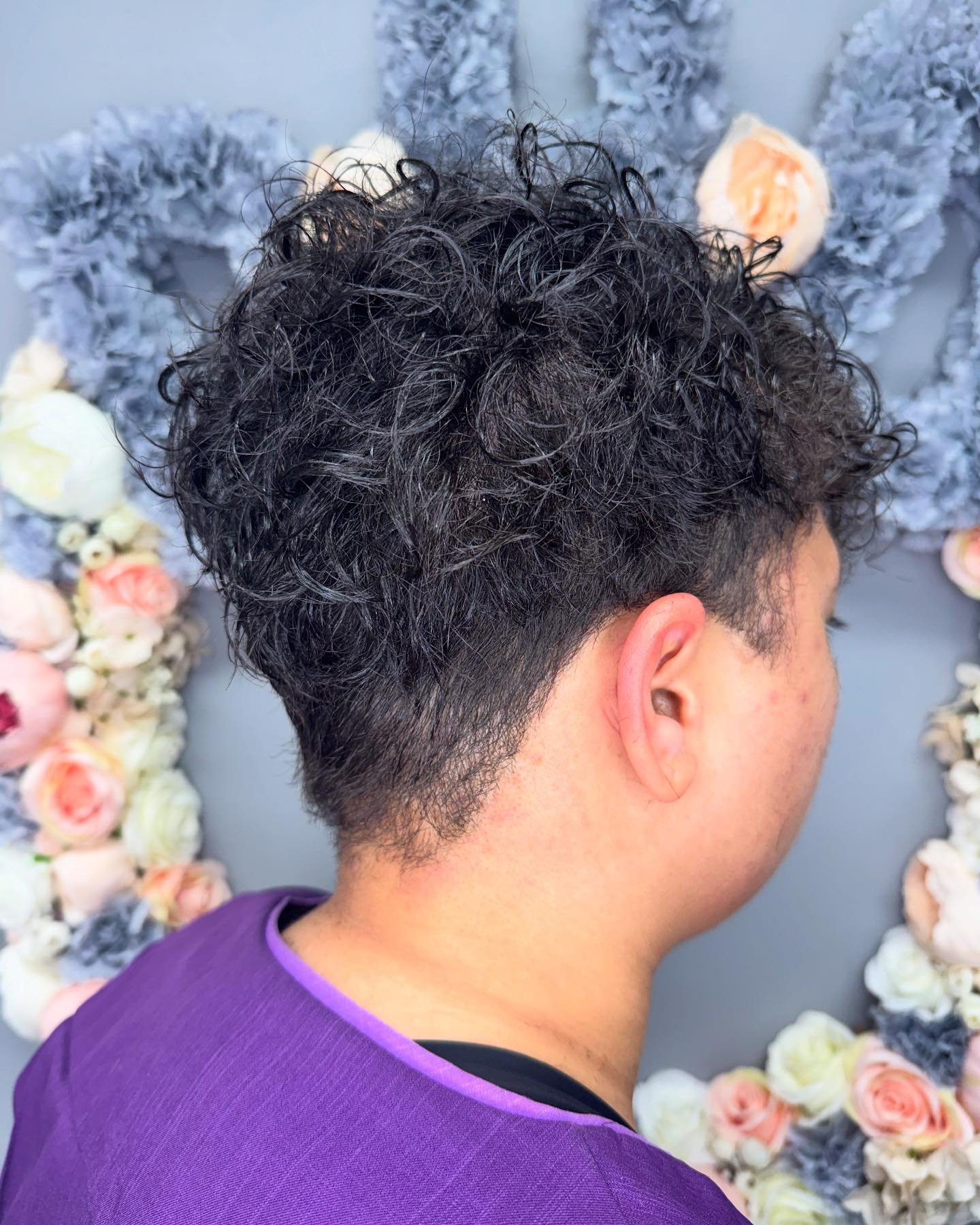 This client made my morning today in salon🥰. It was my pleasure to do this restyle and one of the reasons I love my job ❤️❤️#happyclient #curlyhairstyles #shorthair #olaplexcurlshaper