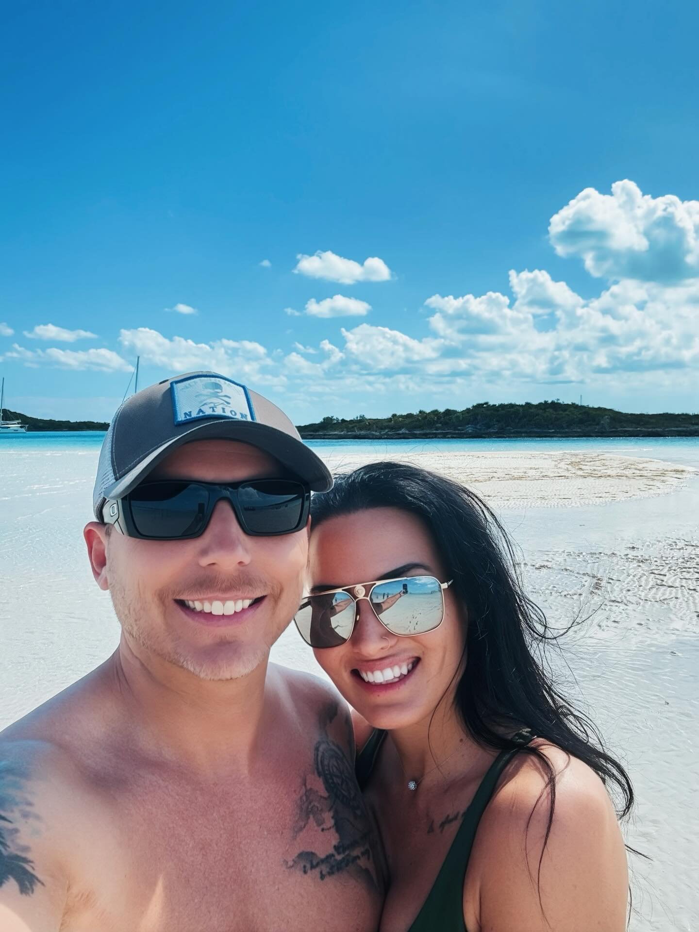 ✨Bahamas #photodump ✨Atlantis, you were worth the wait 🏝️ 

Just returned from one of our #bucketlistvacations in the Bahamas where we&hellip; 

&hellip; hiked 6.2 miles through town, explored a pirate museum, got fish pedicures (10/10 recommend), w
