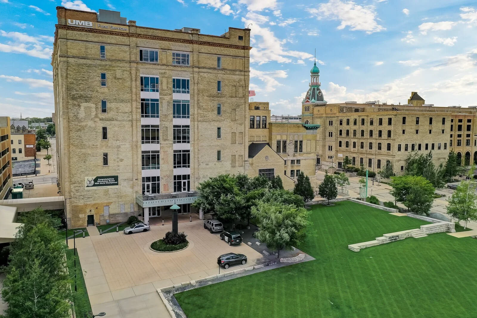 the-Stockhouse-building-exterior