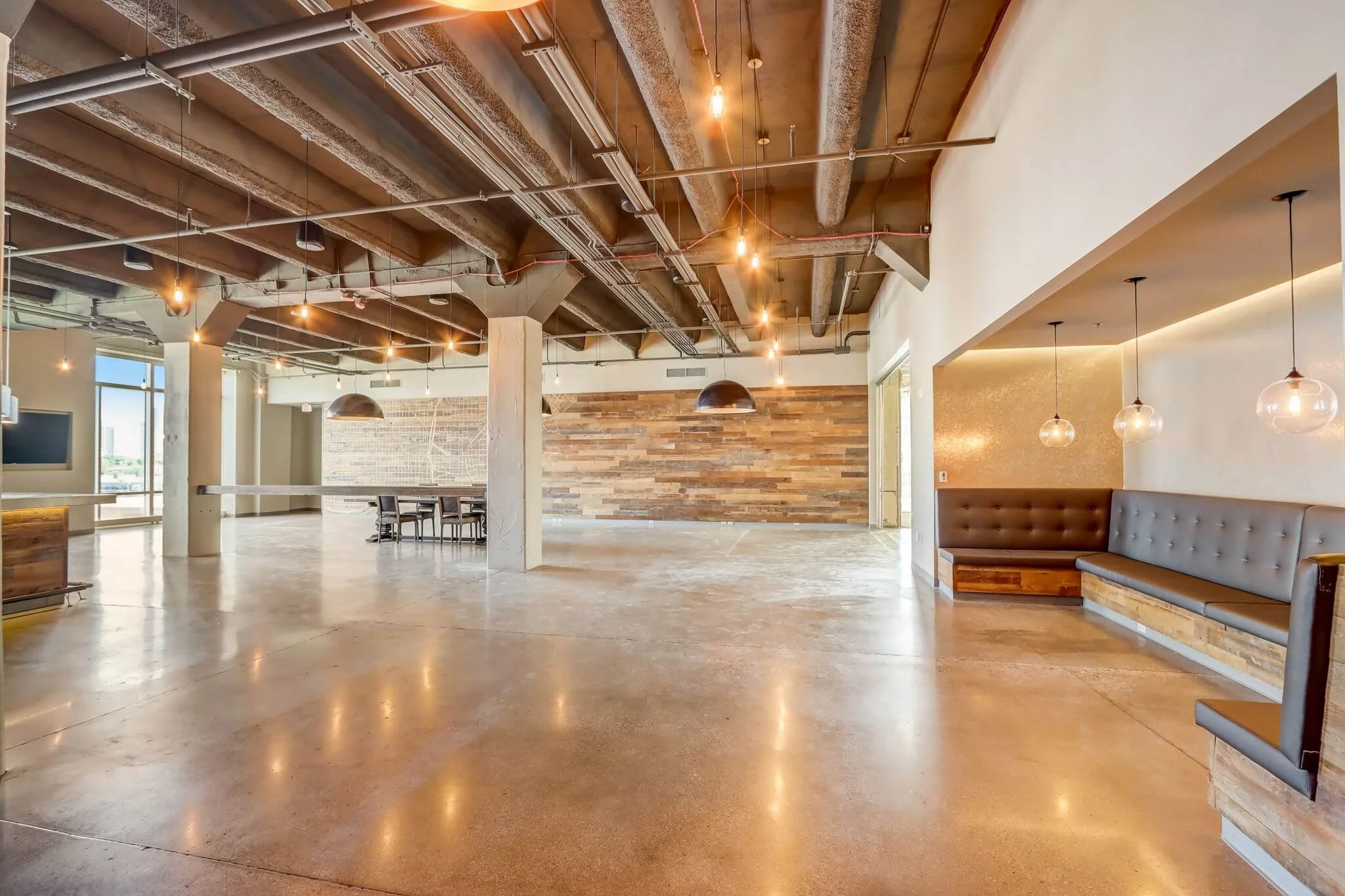 Office Leasing | Schlitz Park Milwaukee — Schlitz Park