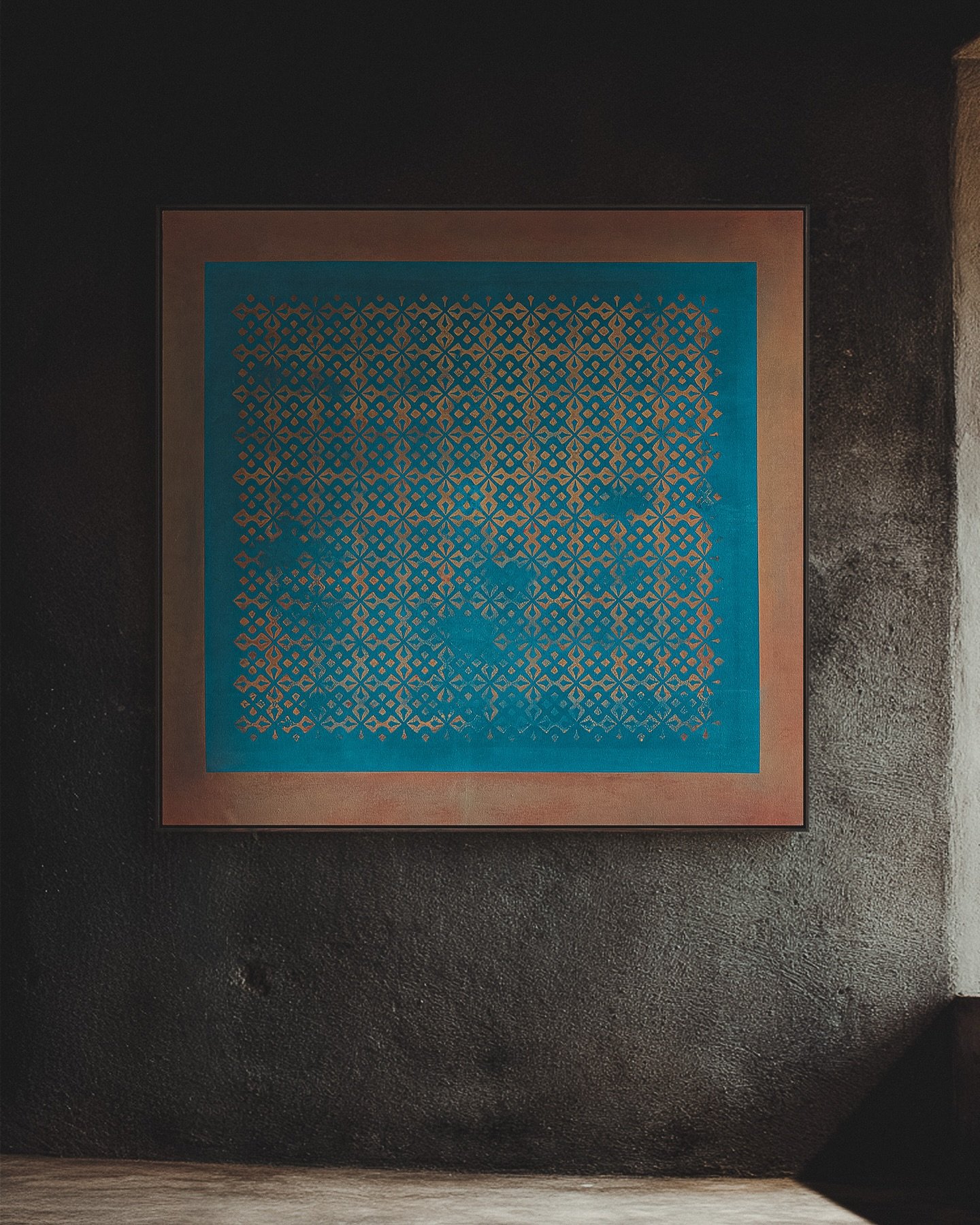 Congruence Lama

Through self-acceptance, we reshape
ourselves out of the mold of old patterns.

Oil and acrylic on canvas 
&mdash; Wood frame 

157 x 156 cm

62 x 61.4 in