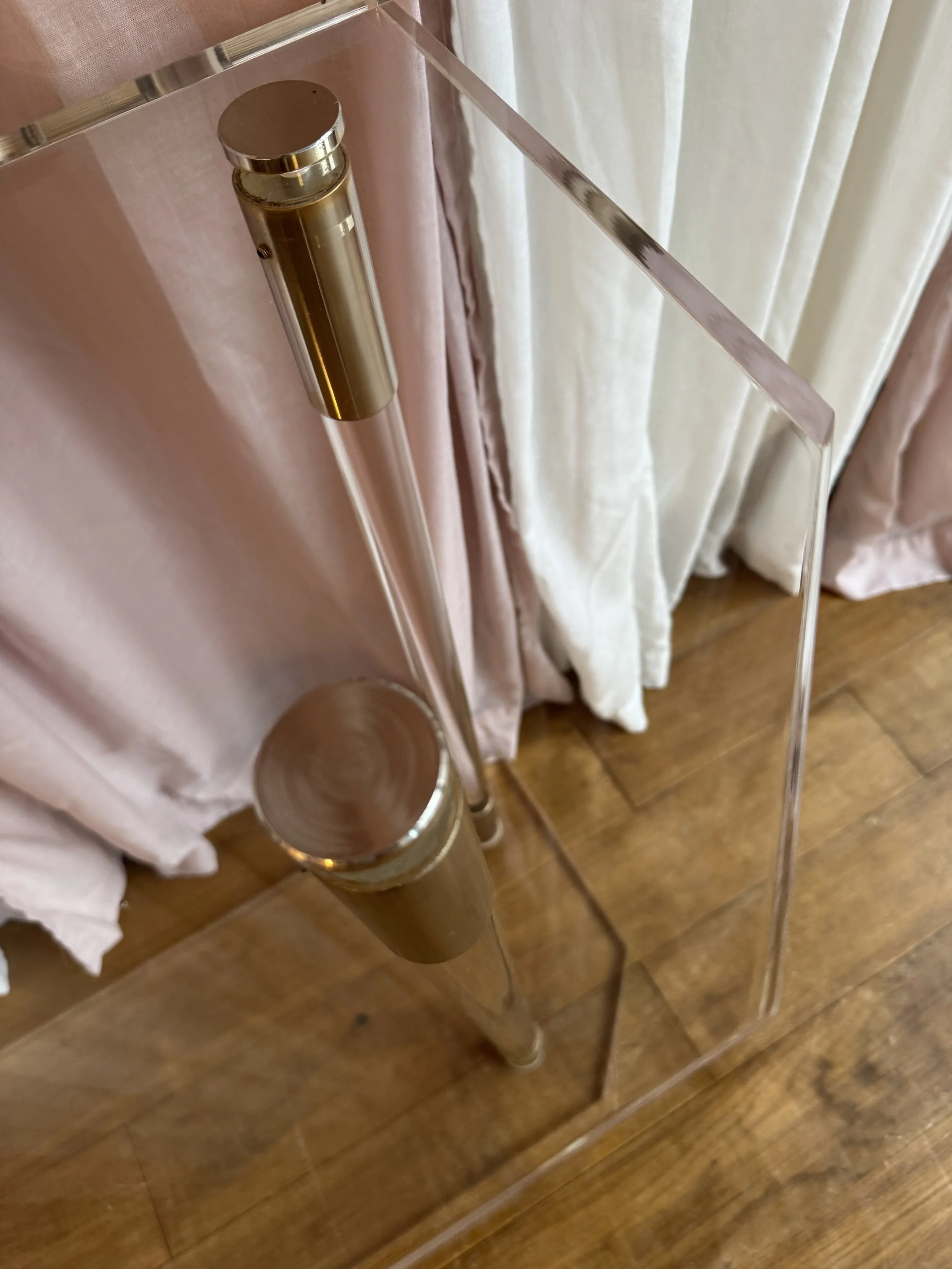 Albie&Pearl_Lucite console table0303.jpeg