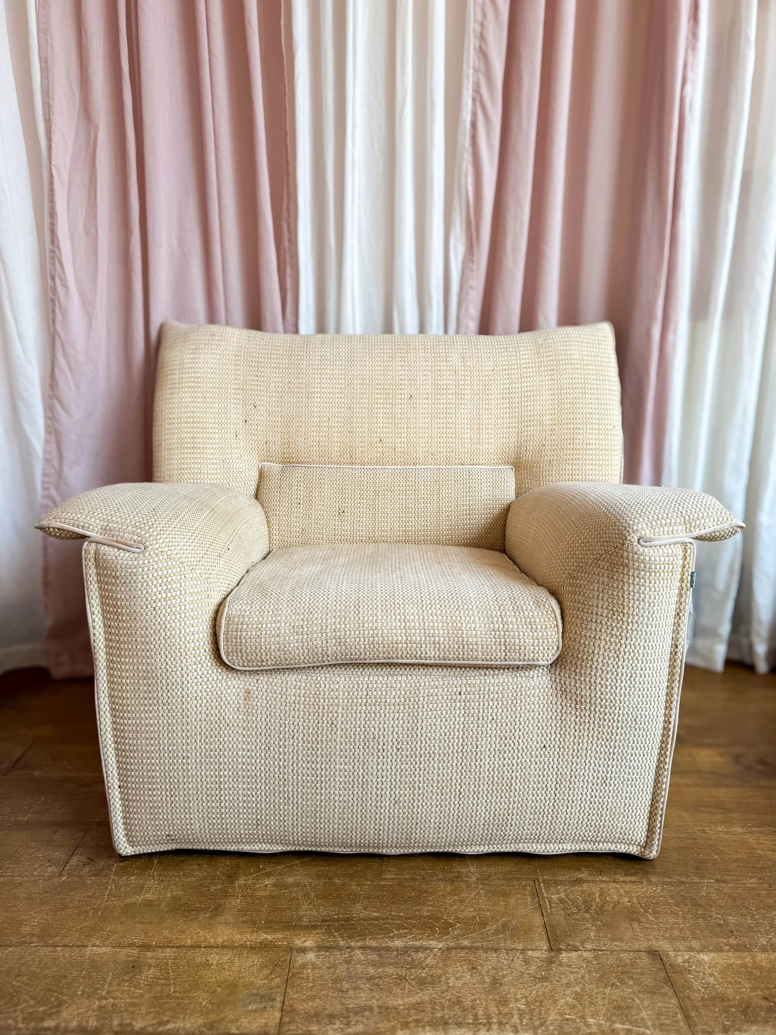 "Lauriana" Armchair by Afra & Tobia Scarpa for B&B Italia (2 of 2)