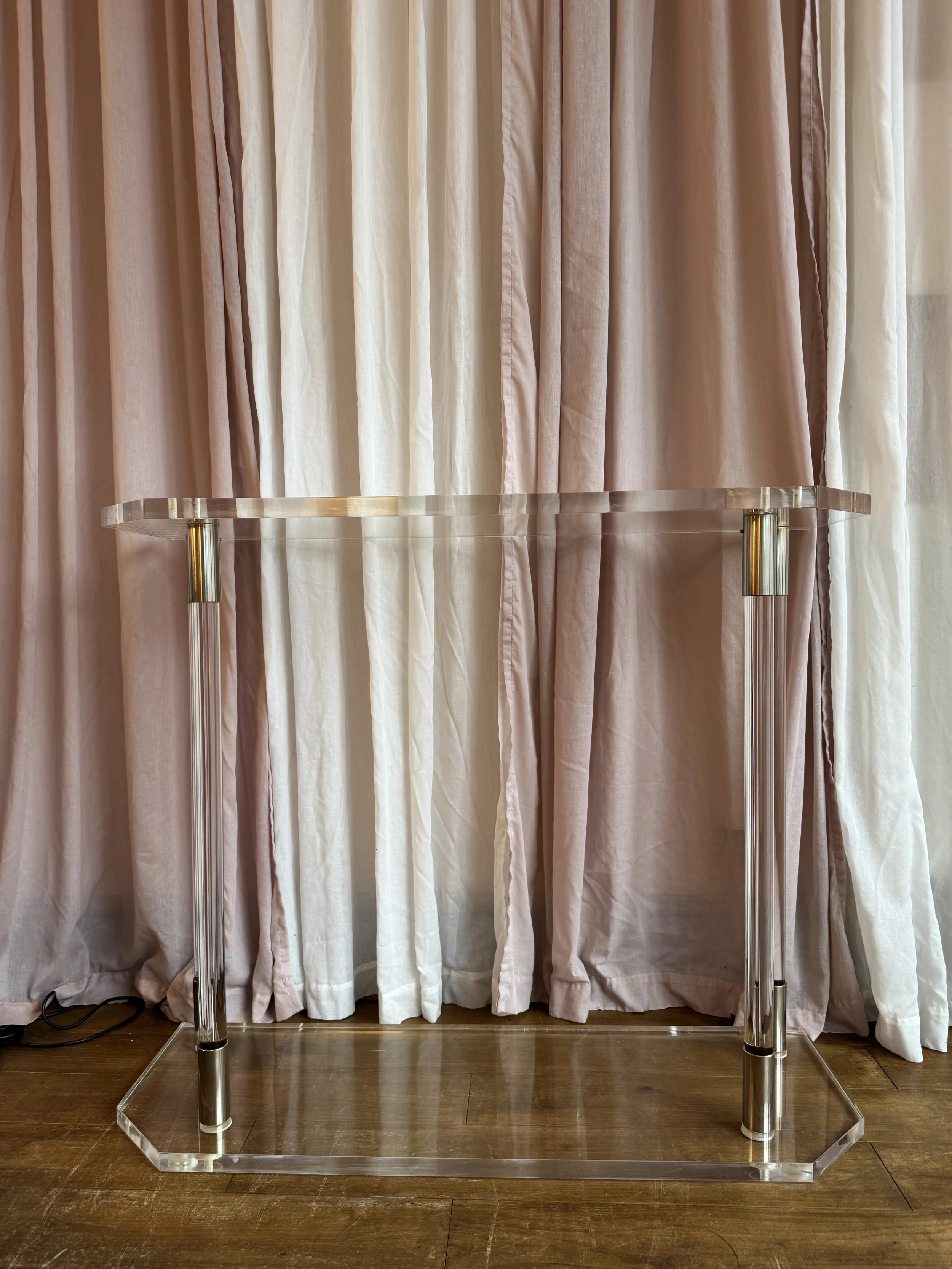 Albie&Pearl_Lucite console table0297.jpeg