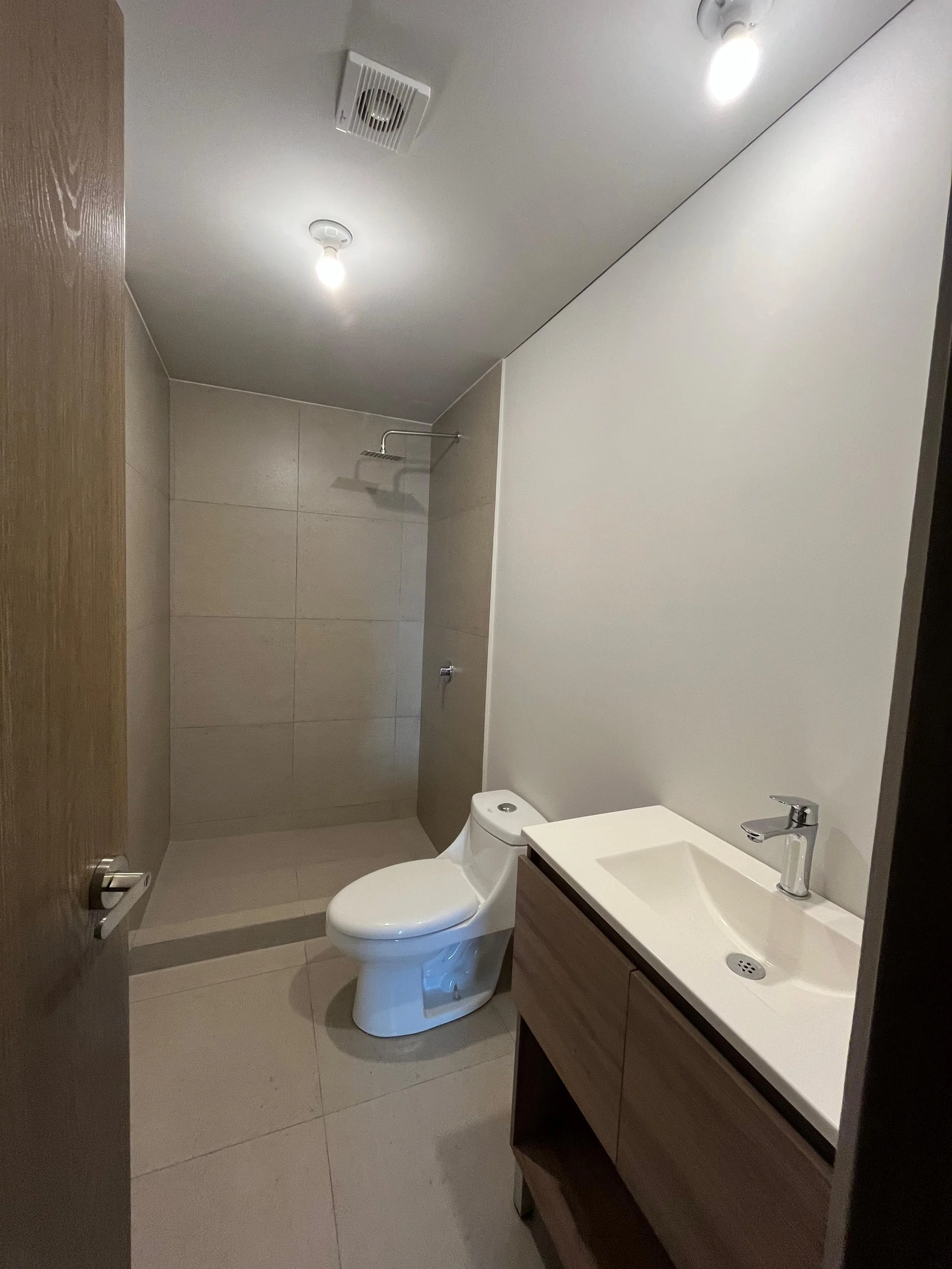 WhatsApp Image 2025-11-21 at 11.41.36 AM (2).jpeg