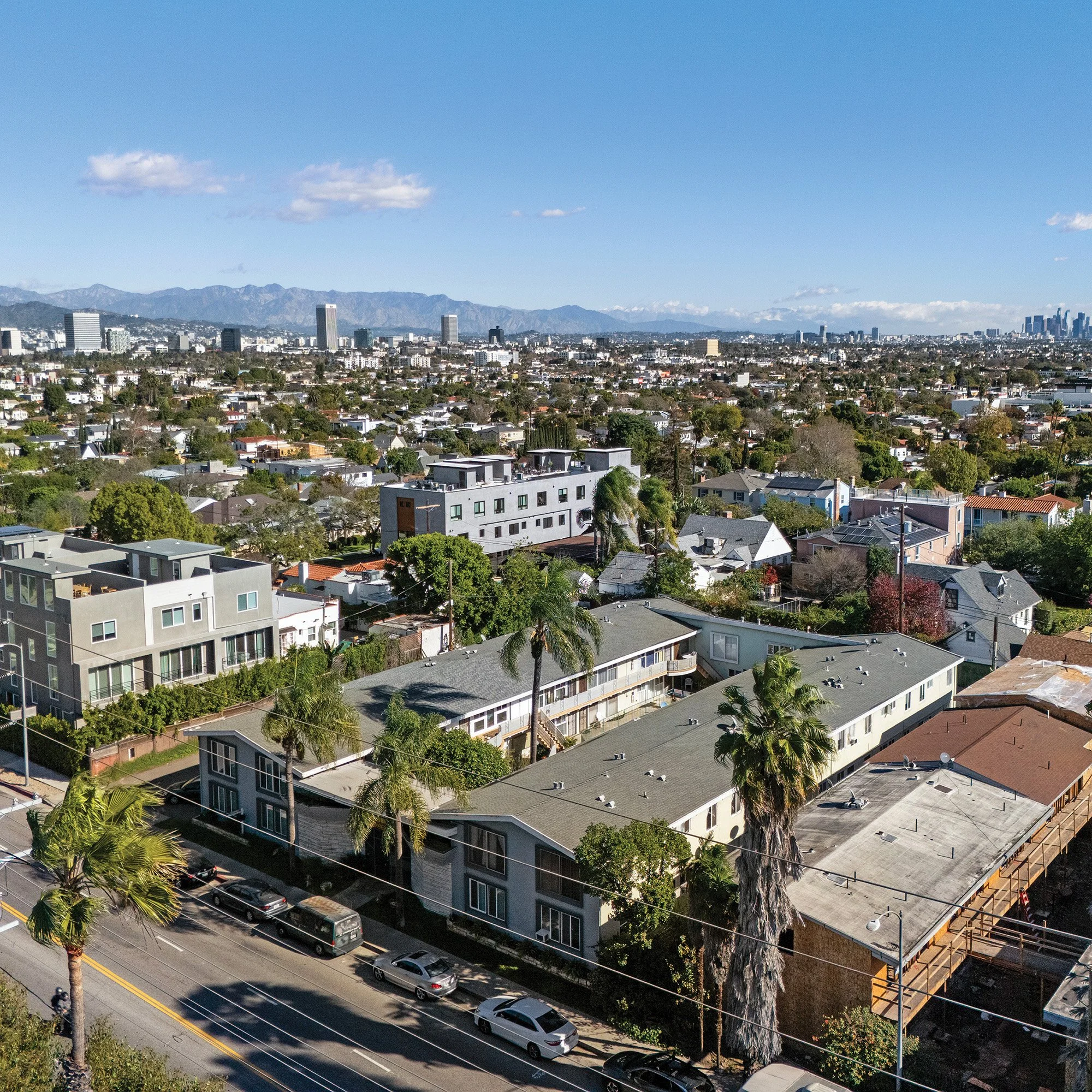 Robertson Blvd, 1904 S - Post18.jpg