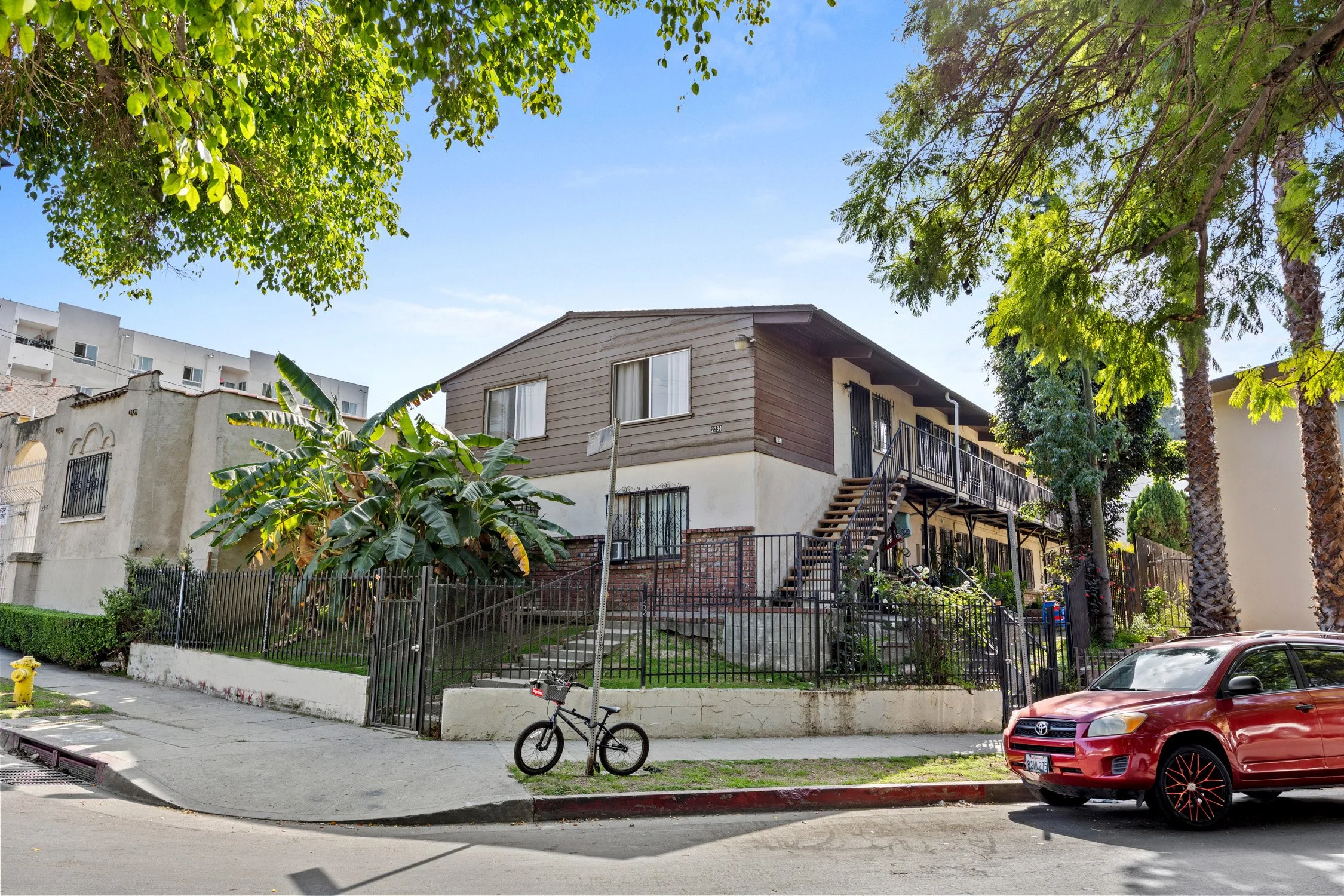 2334 Valley St, Los Angeles, CA 90057