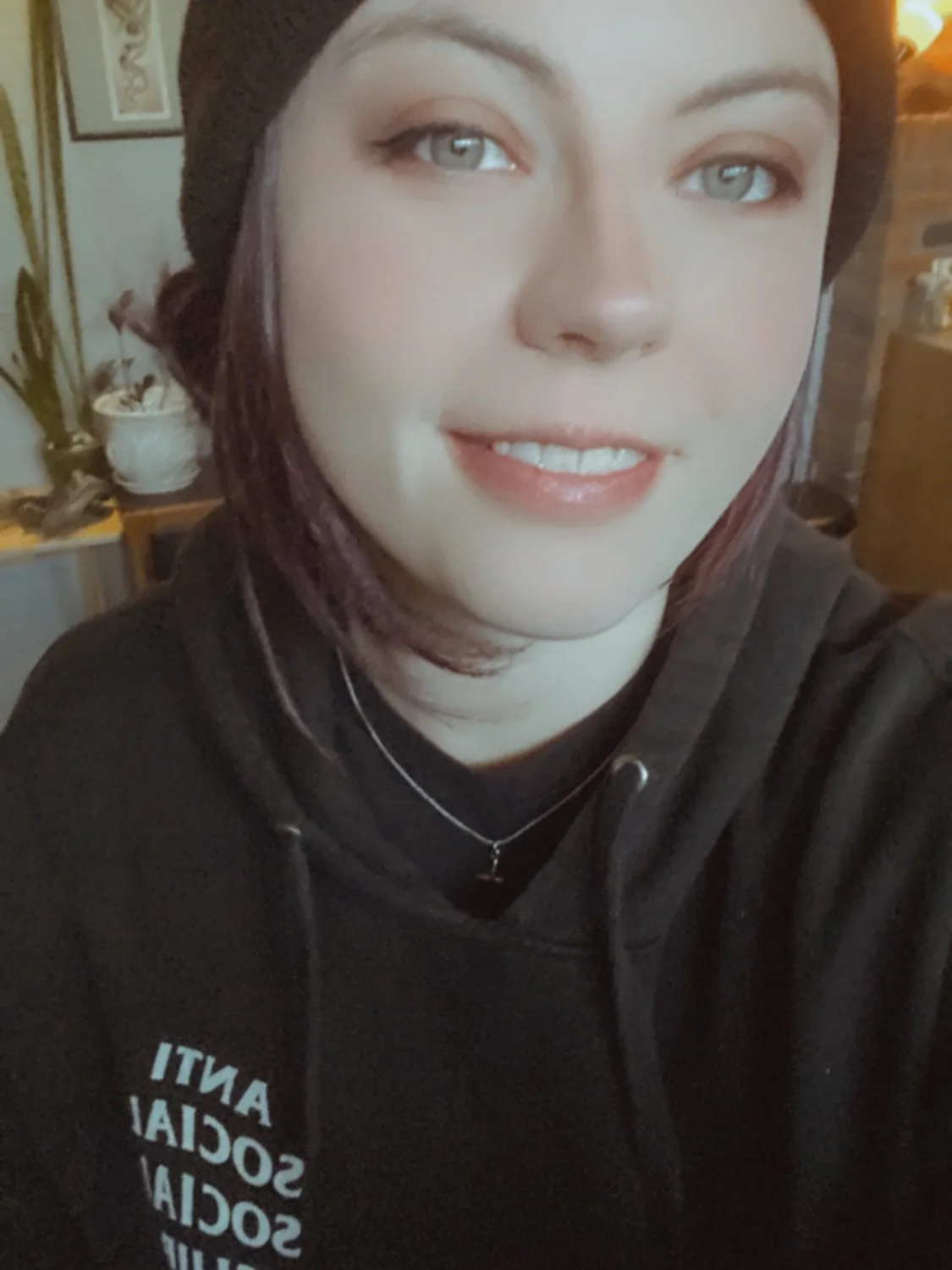 Just a peek at my peaceful holidays between studio time and the woods ✨ 

Looking forward to what fun new things I&rsquo;ll be able to create with you this year! 
.
.
.
.

#tattooartist #studiolife #creativelife #lifeandwork