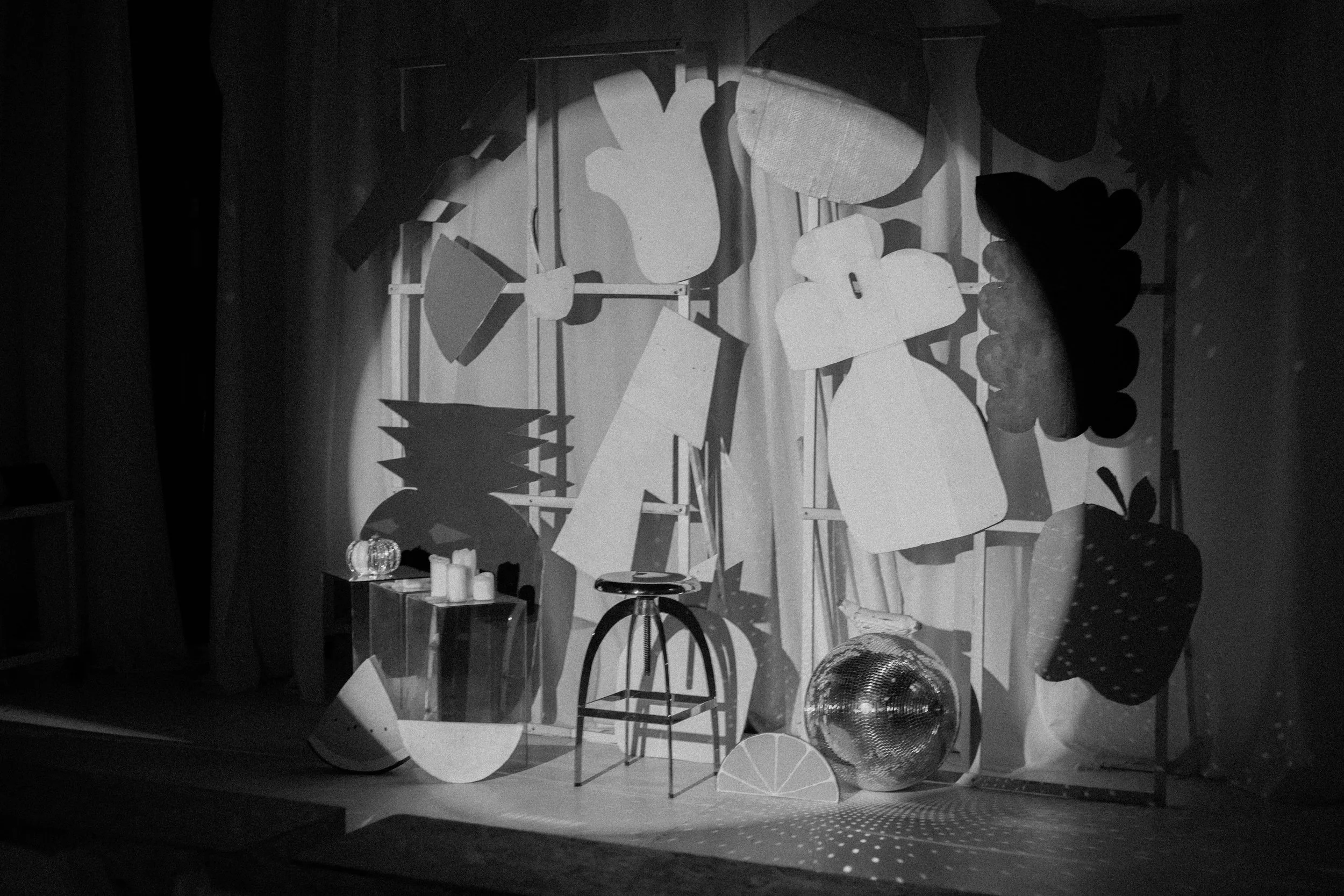 spooky night bw-17.jpeg