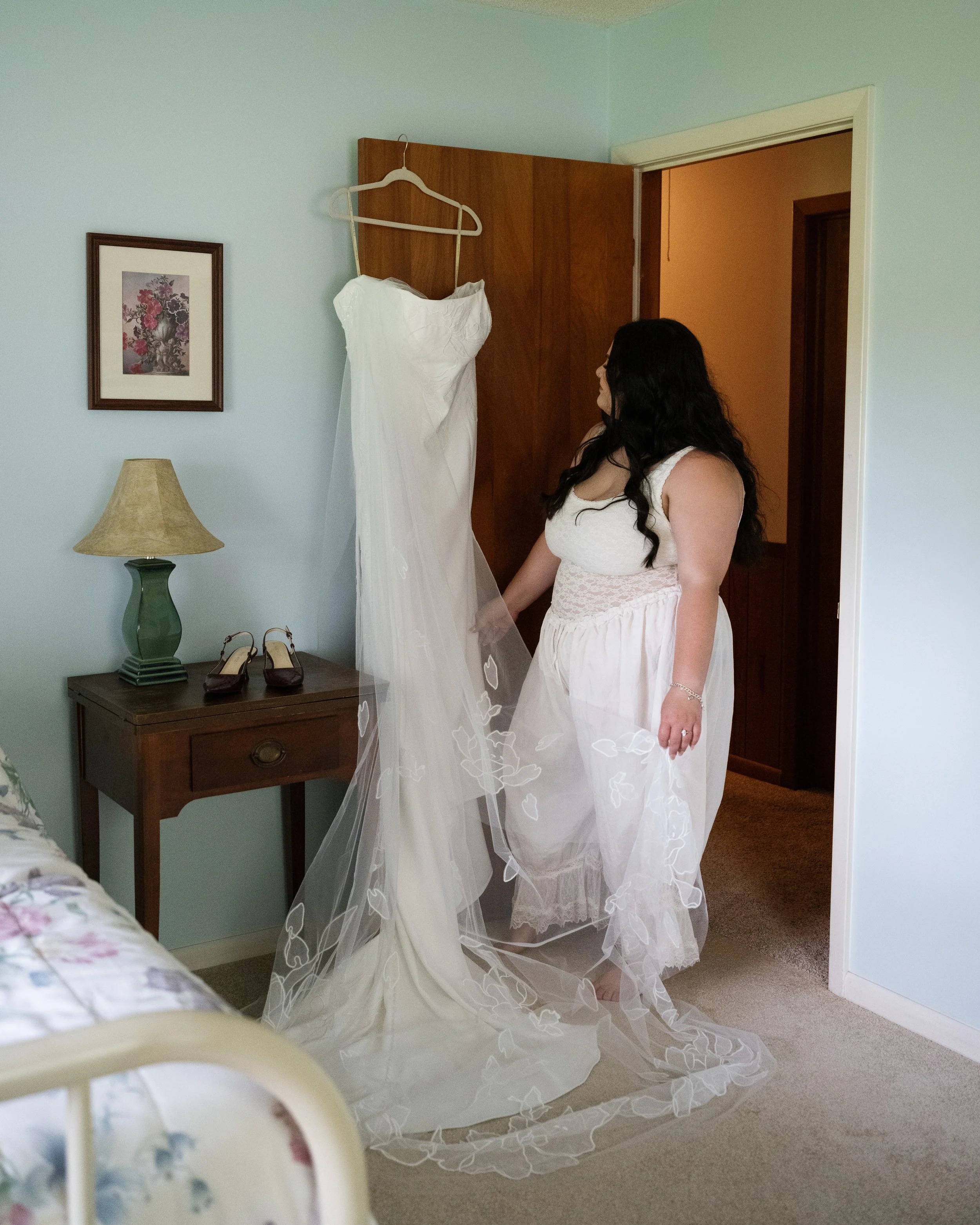 michelle-and-caleb-north-carolina-private-land-wedding-emily-battles-photography-20.jpg