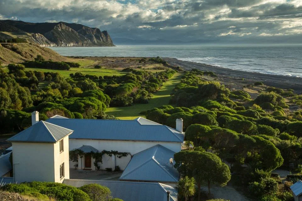 Paripuma &mdash; ★★★★★
Developed over 20 years from a windswept beachfront, Paripuma is a five-star coastal garden structured around formal design and expansive views across Cloudy Bay. Native plantings create important habitat for wildlife, compleme