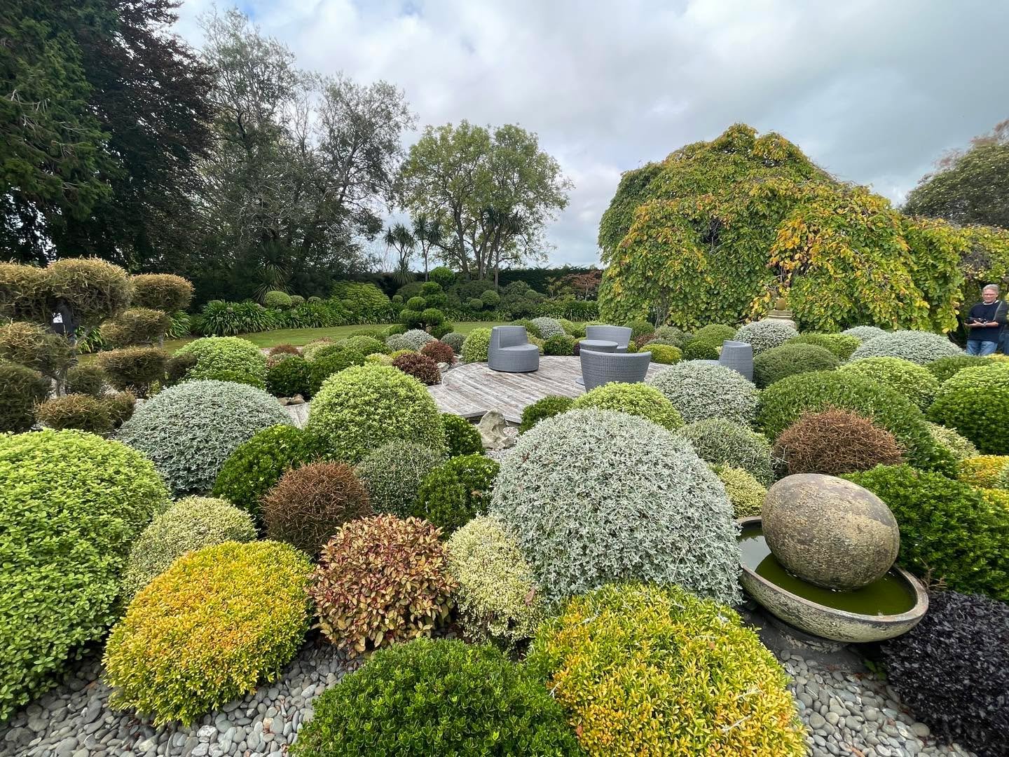 A visit to Brookfield Park today - a garden chock full of fun and whimsy surrounding a beautiful heritage stone house. Something for everyone here - Thank you so much to JJ and the team for hosting us.