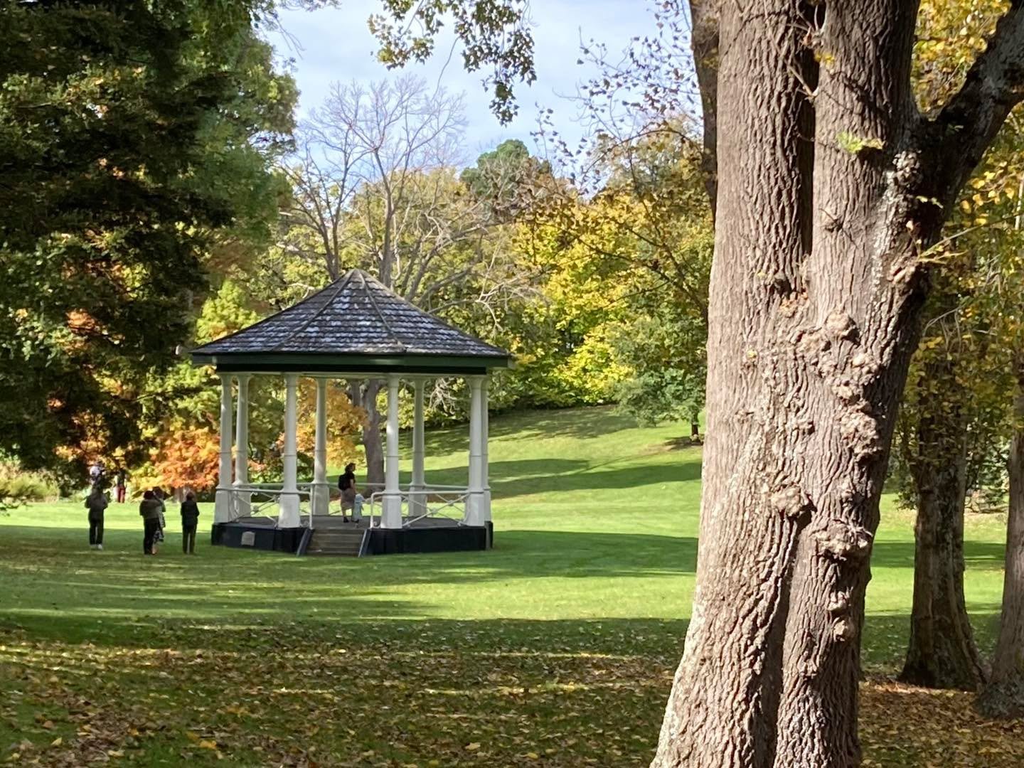 Ahhh Timaru&hellip; thank you for having us. Such generous hospitality and wonderful surroundings.  We are heading home now - tired and happy #nzgardenstrust #timaru