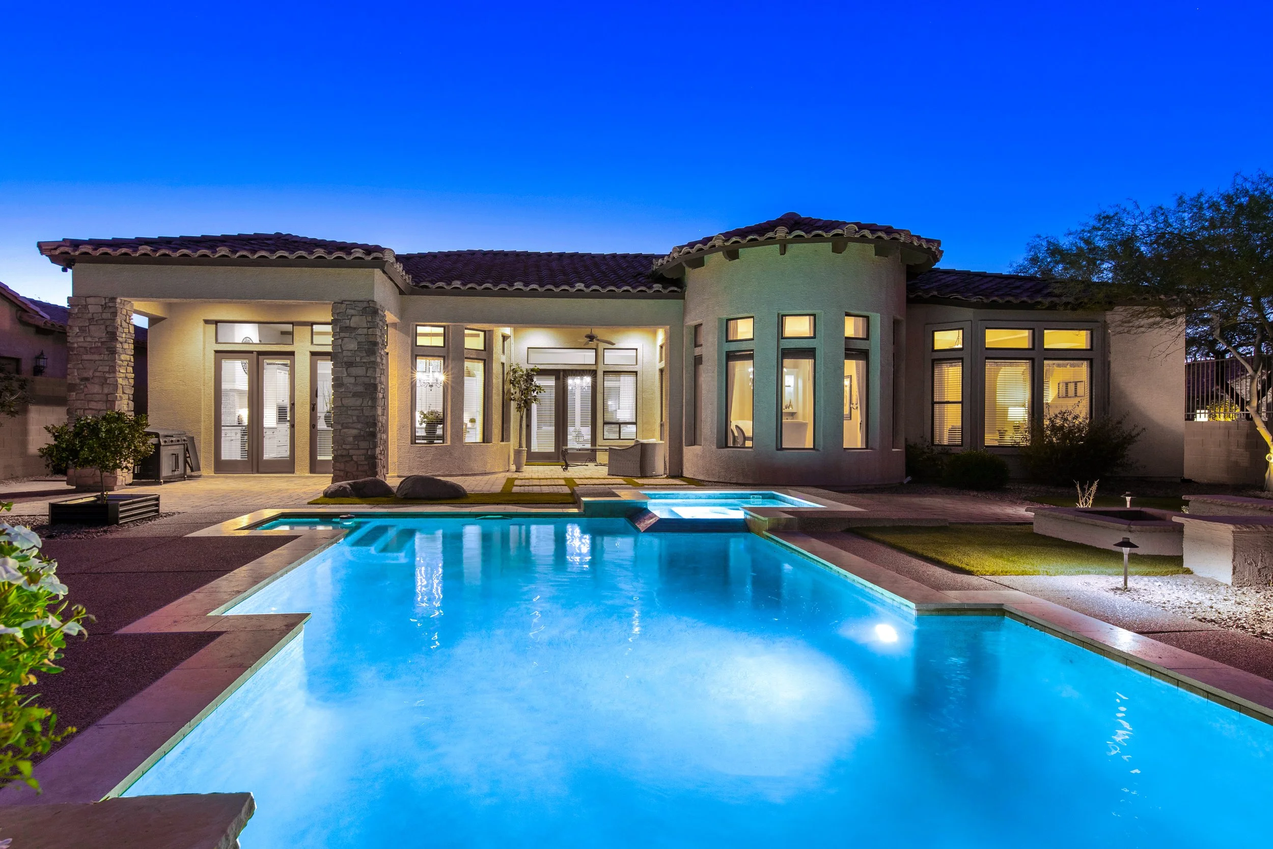 031___4223 N Arboles Cir.jpg