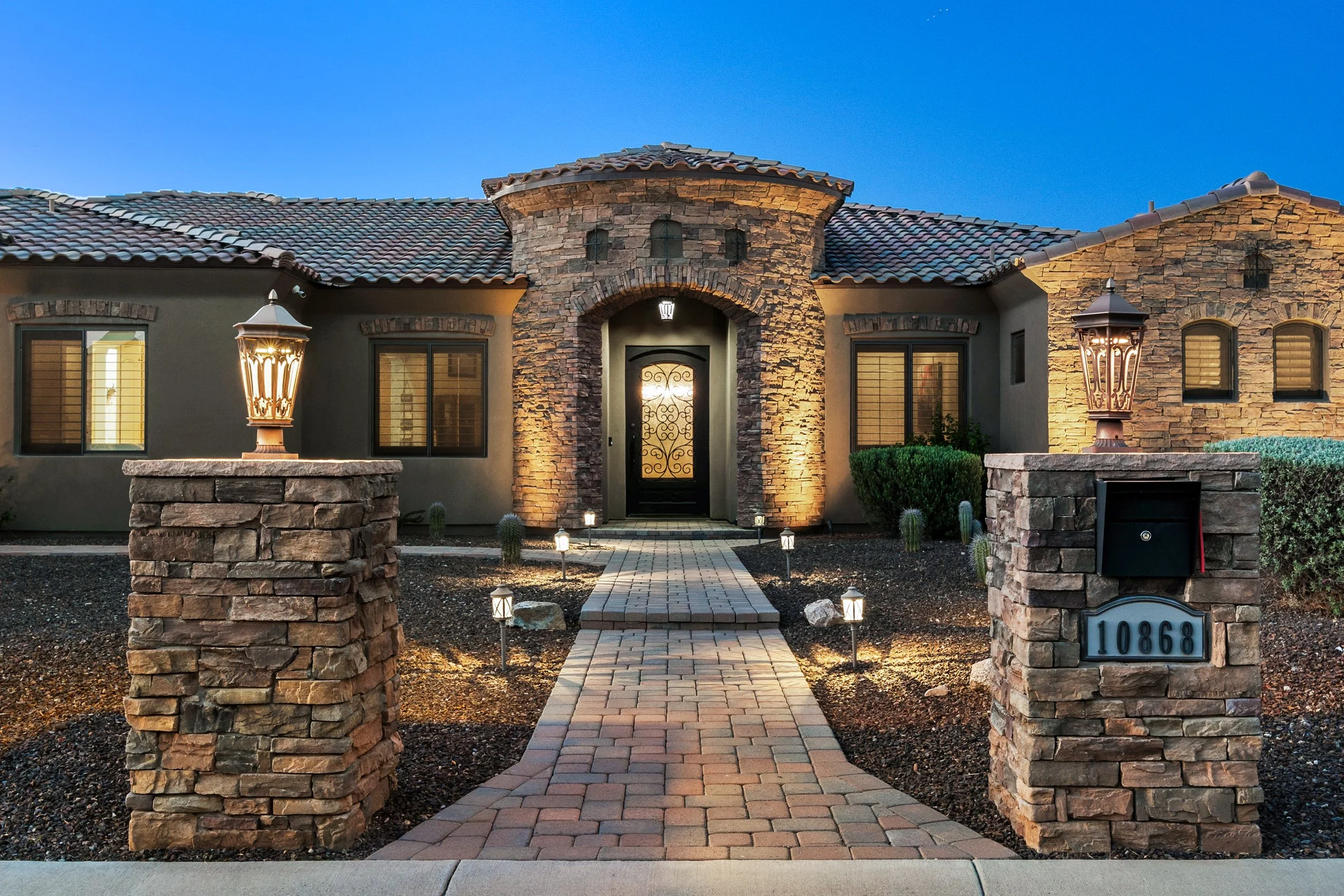 01__10868 W Dove Roost Rd_3015sqft.jpg