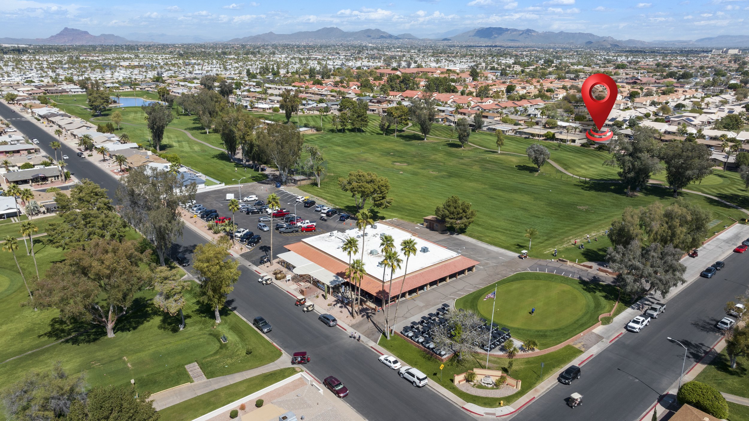 031__4506 E Escondido Ave.jpg