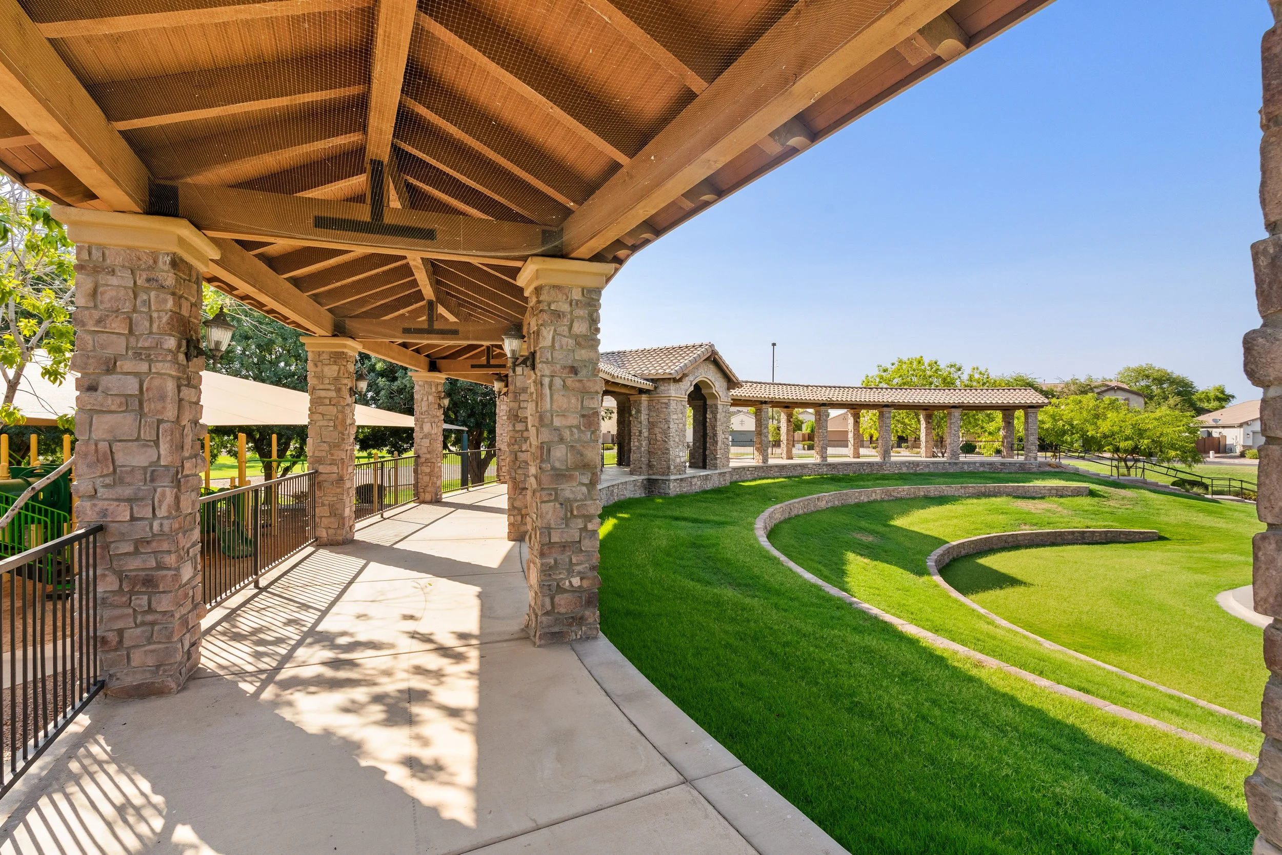 077___3101 E Portola Valley Dr.jpg