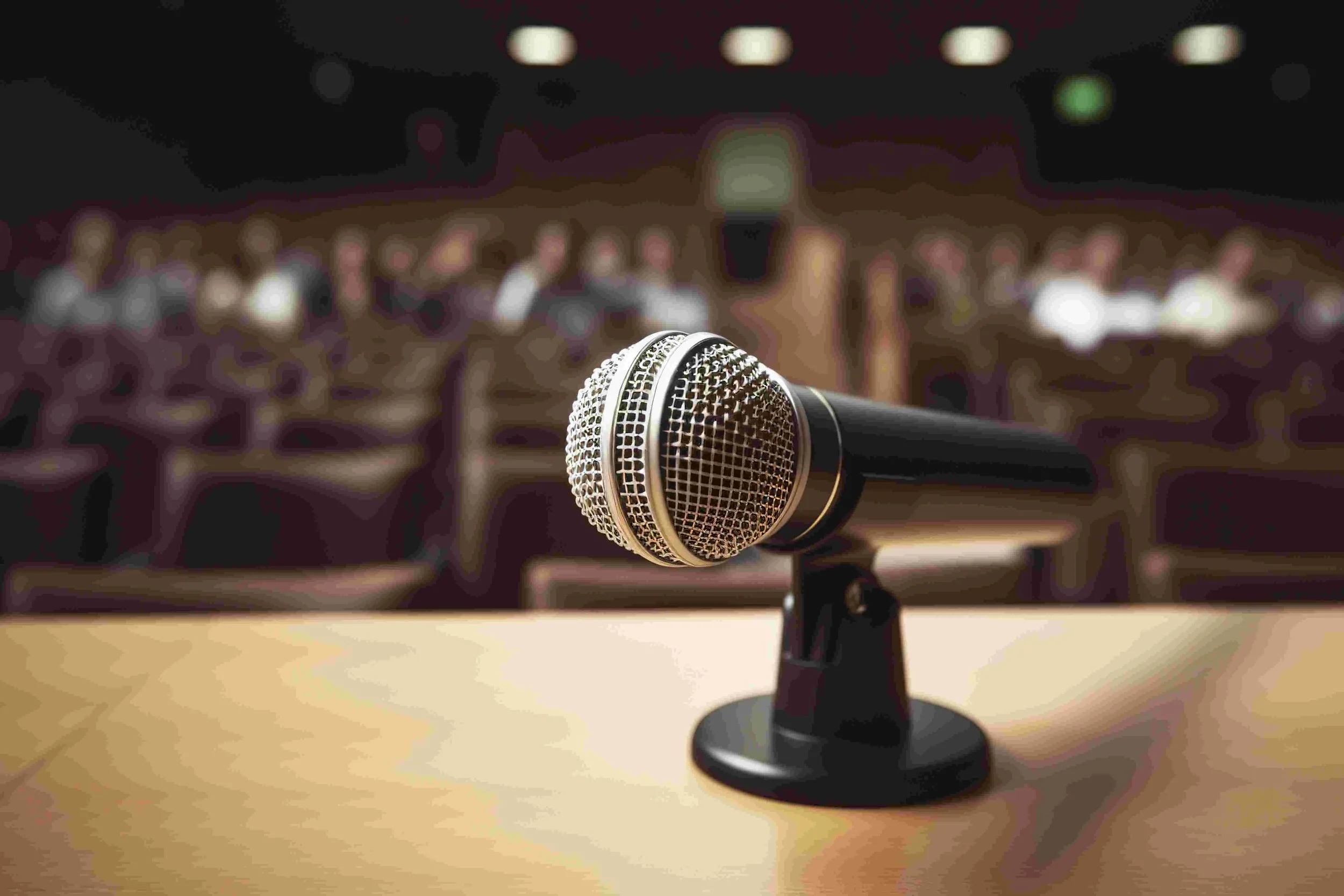 Public Speaking, Public Speaker, Speaker, Presenter, Hollie Therapy and Counseling, Mental Health Counseling, Couple Therapy, Family Therapy, Group Therapy, Stress, PTSD, Depression, Anxiety, Mental wellness, Mental Well-being, mental health services