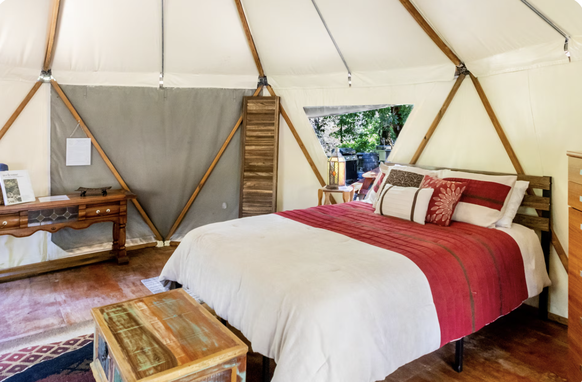 The Yome ~ A haven merging the best of dome and yurt. Embrace nature's embrace in its encircling design, fostering a deep sense of peace and connection. Soak in the starlit skies, rustling trees, and passing wildlife, enveloped in nature's embrace. 