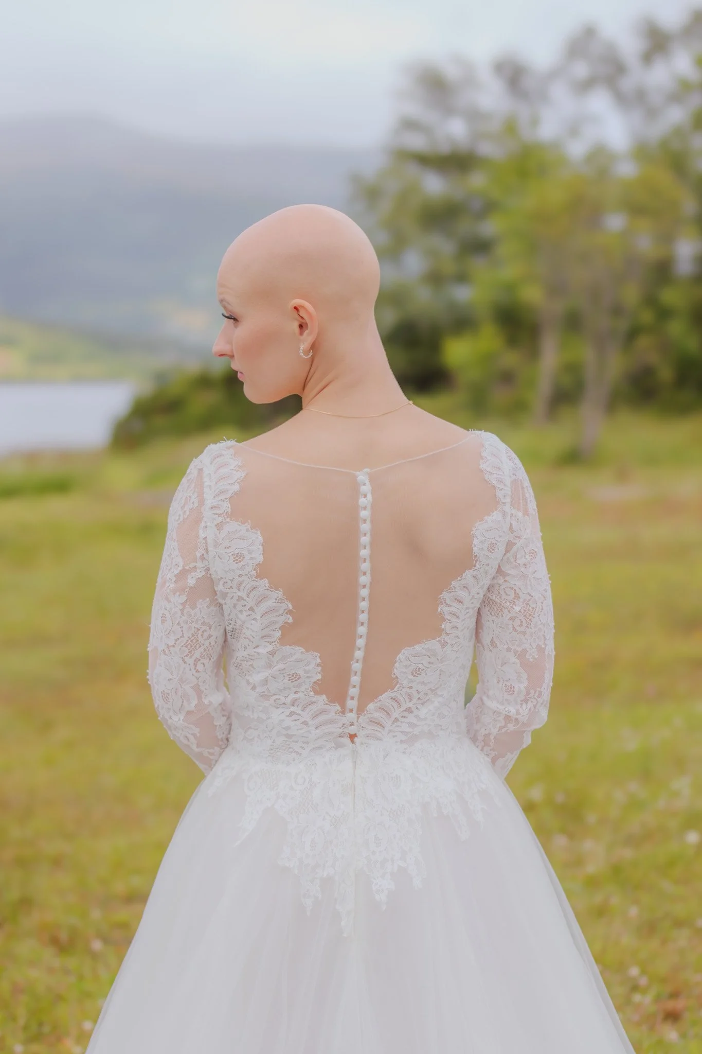 Foto av Grafisk designer Ronja maria Falch. Bryllups fotografi av Ronja Maria Falch.