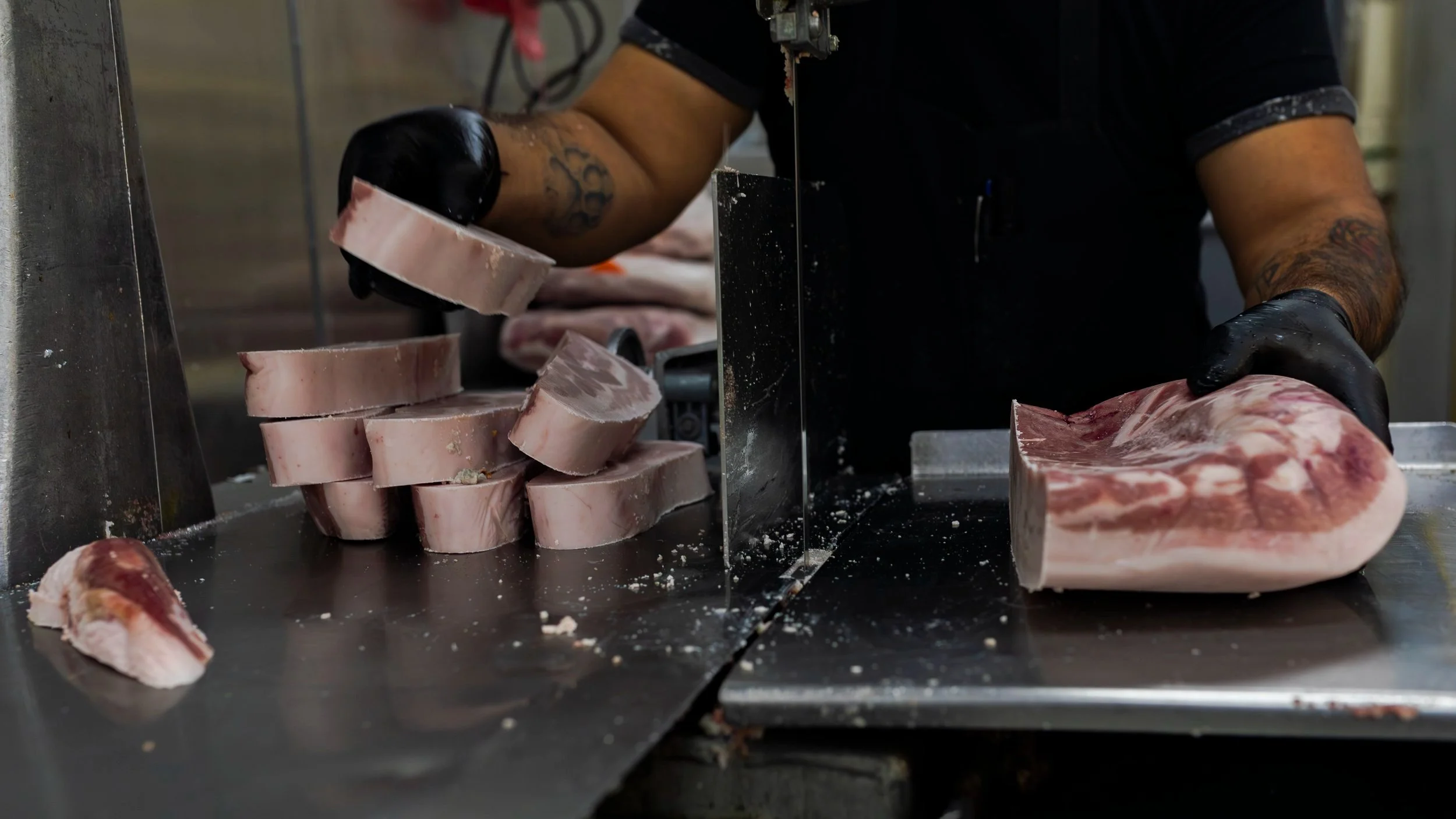 Manolos Meat Market