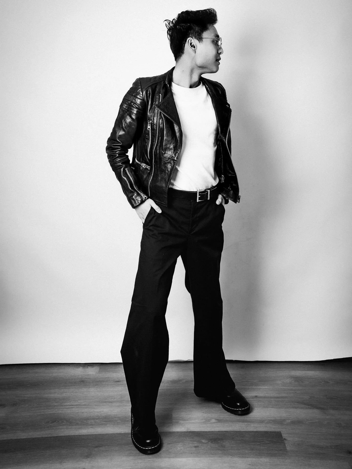 Definitely pulled a muscle or five🕺

Here are some self-portraits experimenting with distortion. I'm finding that taking self portraits as mortifying as it is, the practice is really helping me study proportions and photo dynamics. I've also been du