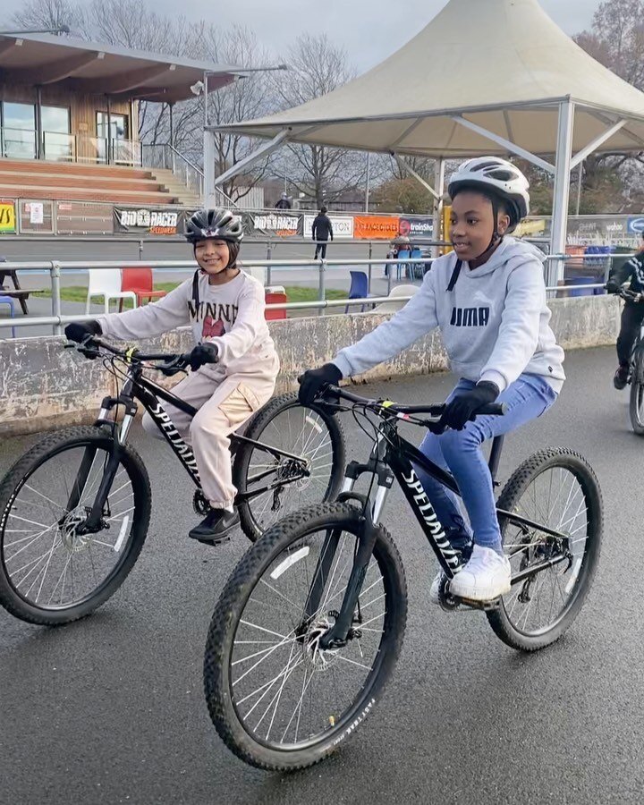 ❄️ Winter HAP complete ✅ 
.
Well done to all the participants that took part. A massive thank you to volunteers and leaders for delivering workshops/sessions. 

We look forward to our next HAP!

#lambeth #cycling #beinspired  #beactive