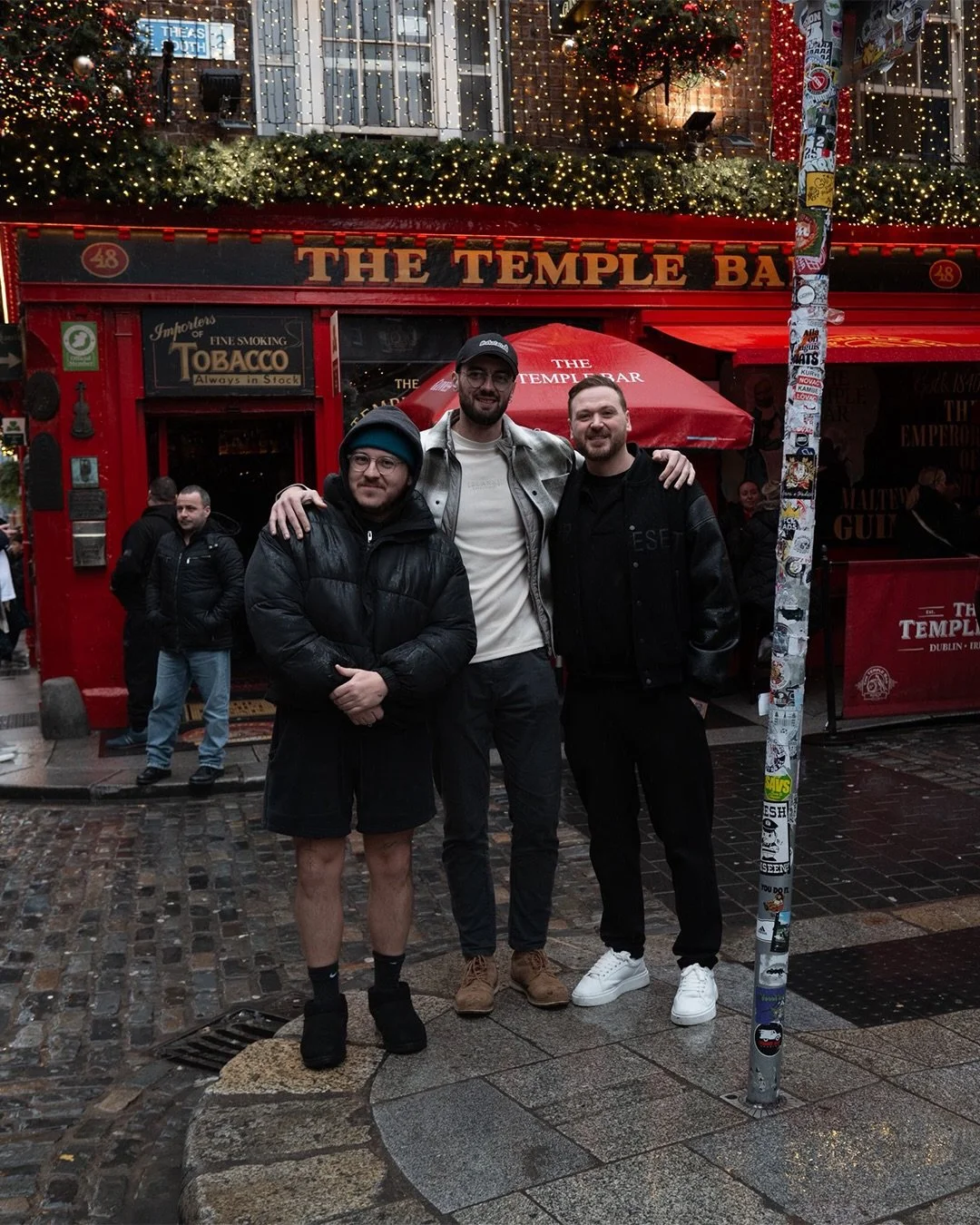 Christmas Party in Dublin 🍀🇮🇪🍻 what a way to celebrate the end of the year! Amazing memories made, big love and thank you to the entire @themanchestersocial team for making it happen 💚