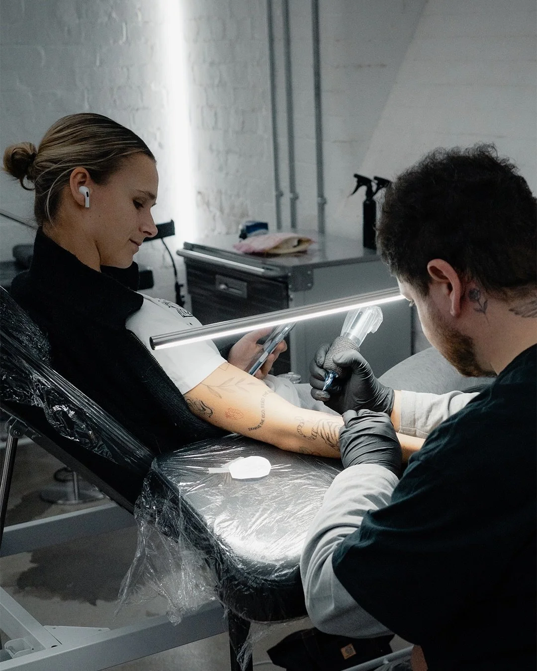 When the captain calls 🩵

Added another piece to @kerstin_casparij collection today, always a pleasure and thank you for the trust.

Swipe to see the process ➜ 

Manchester | Limited March Availability.
DM to book.

#manchestertattoo #finelinetattoo