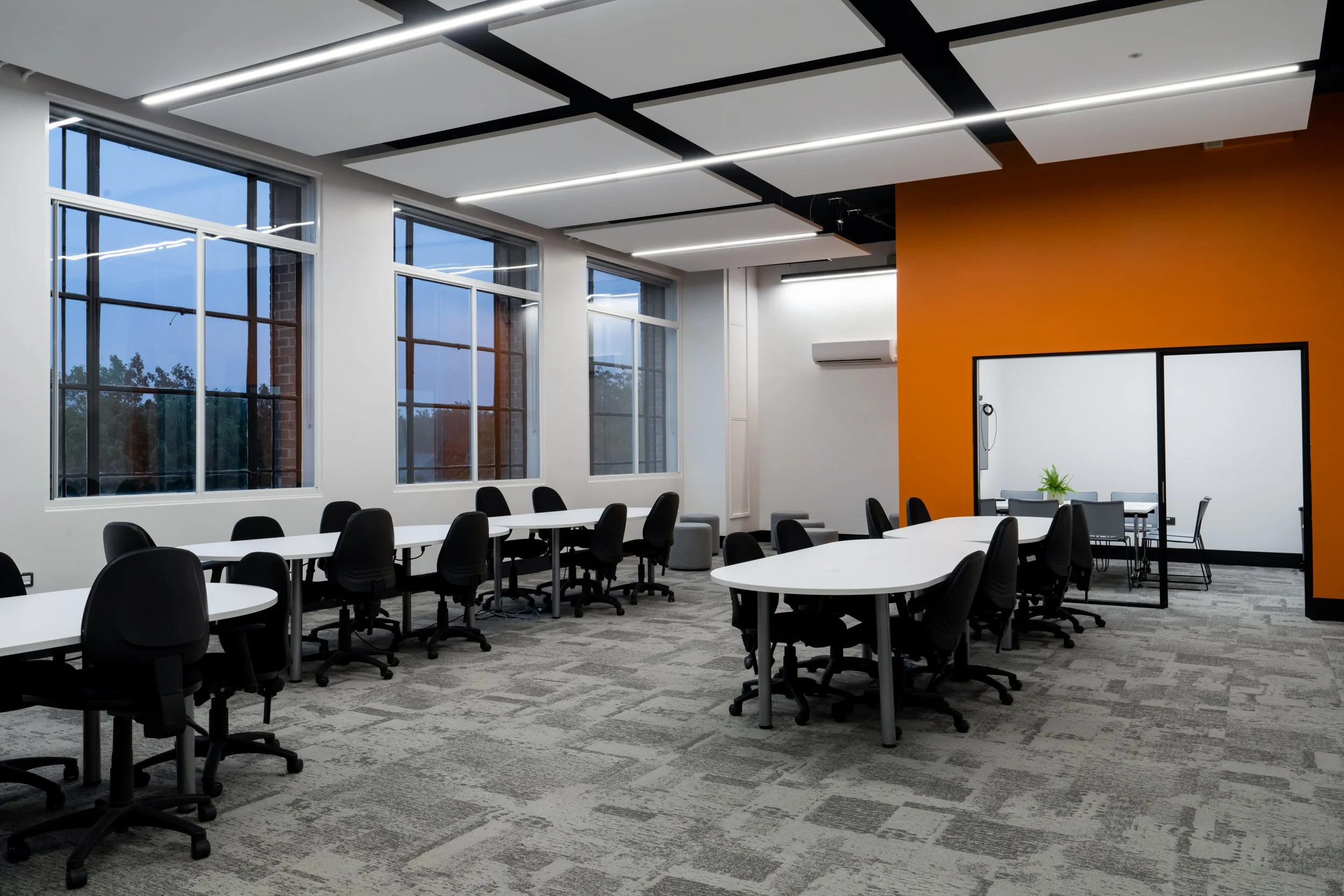 institute-of-technology-reading-college-t-b-contractors