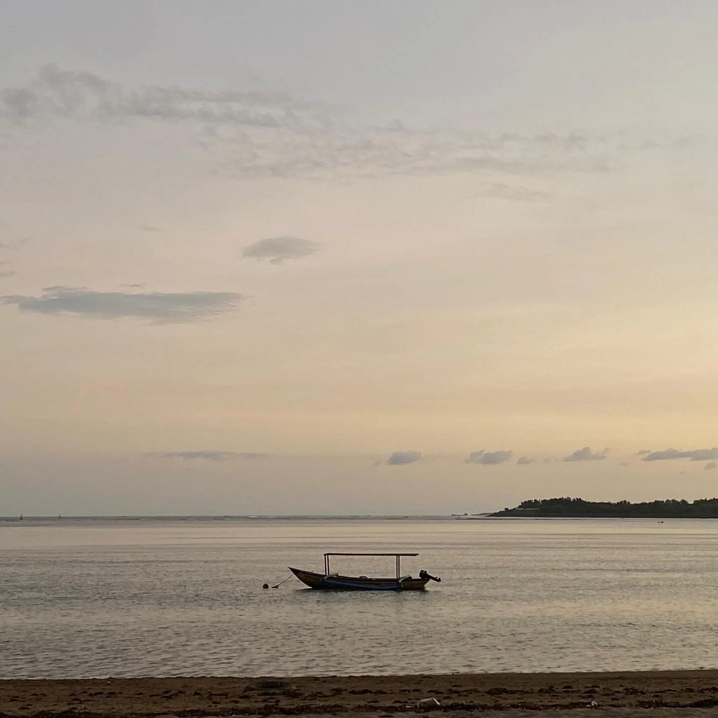 Dusk on an Island Paradise. 
Photographer: @nellie_m_olsen

Available styles:
&bull; Framed Prints:
https://www.worldonmywall.com/prints/p/dusk-on-an-island-paradise

&bull; Canvas Framed and Unframed:
https://www.worldonmywall.com/canvas/p/dusk-on-a