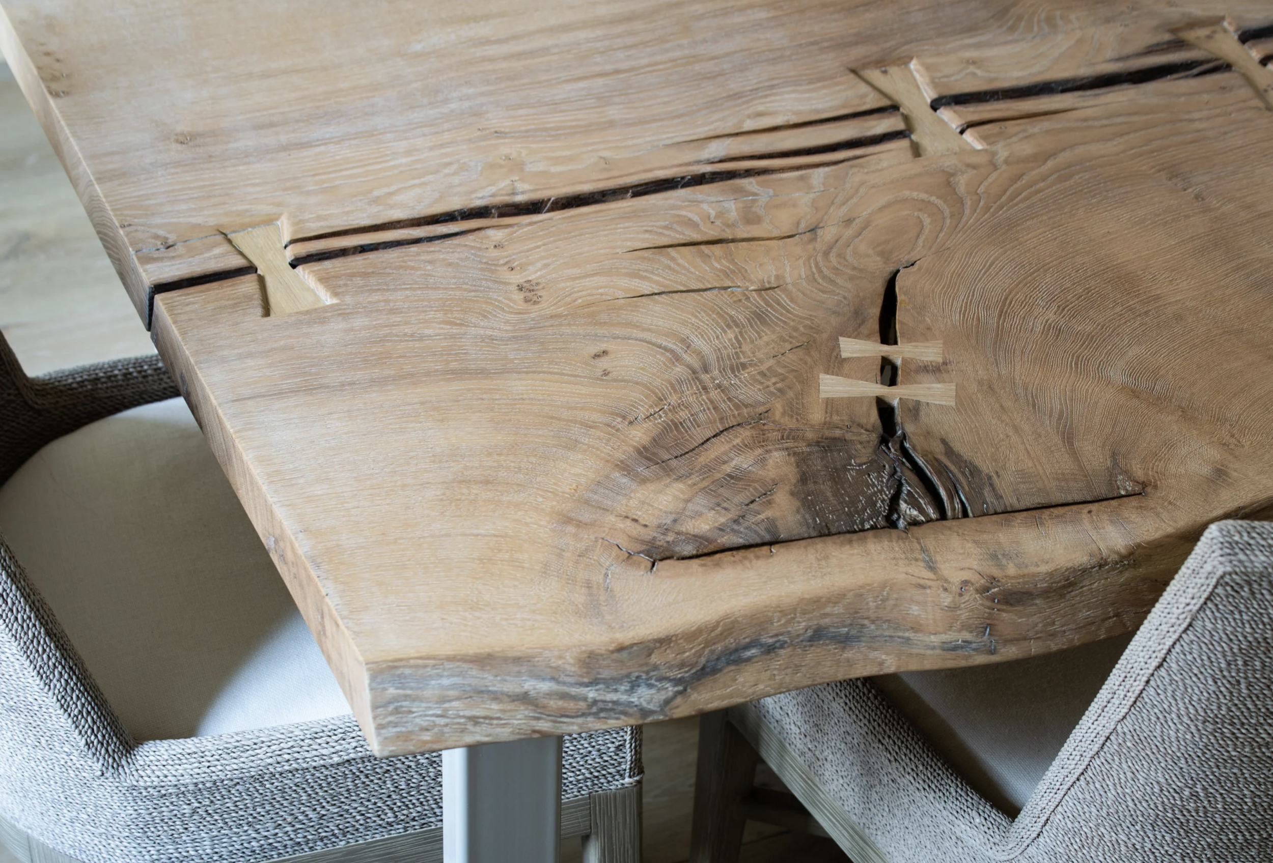 Bow Tie Dining Table