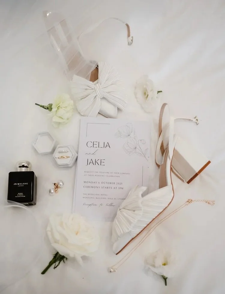 The quiet moments before it all begins 🤍 Invitations, florals, sparkle aka the details that set the tone before the dress even goes on ✨
@themunicipalhotelliverpool @fustaq.florals
