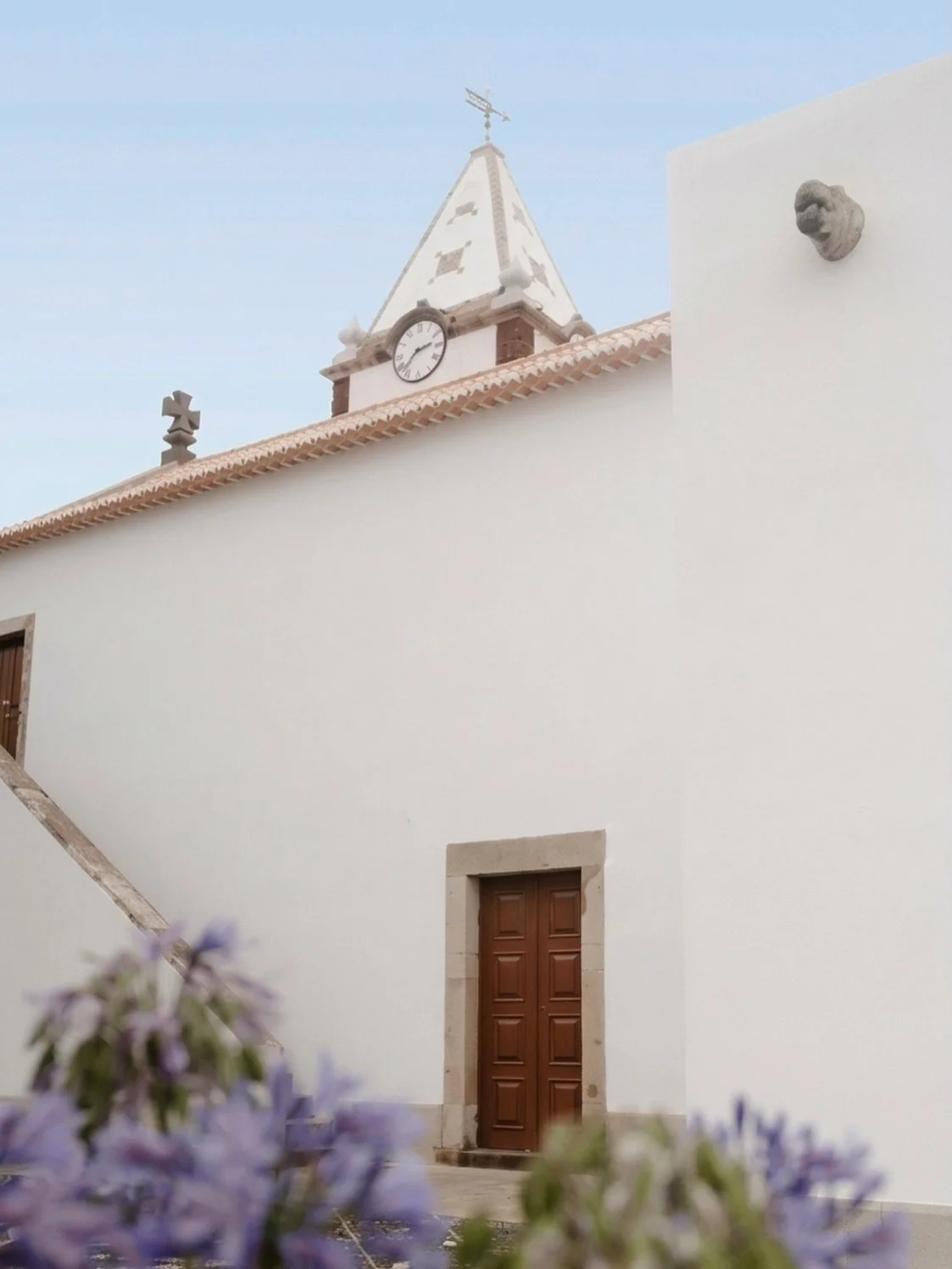 Reminiscing back to the wedding of Elle + Andrew in this gorgeous little church in Porto Santo 🥰🤍 

#destinationweddingphotographer #portugalweddingphotographer #cheshireweddingphotographer #londonweddingphotographer #europeweddingphotographer