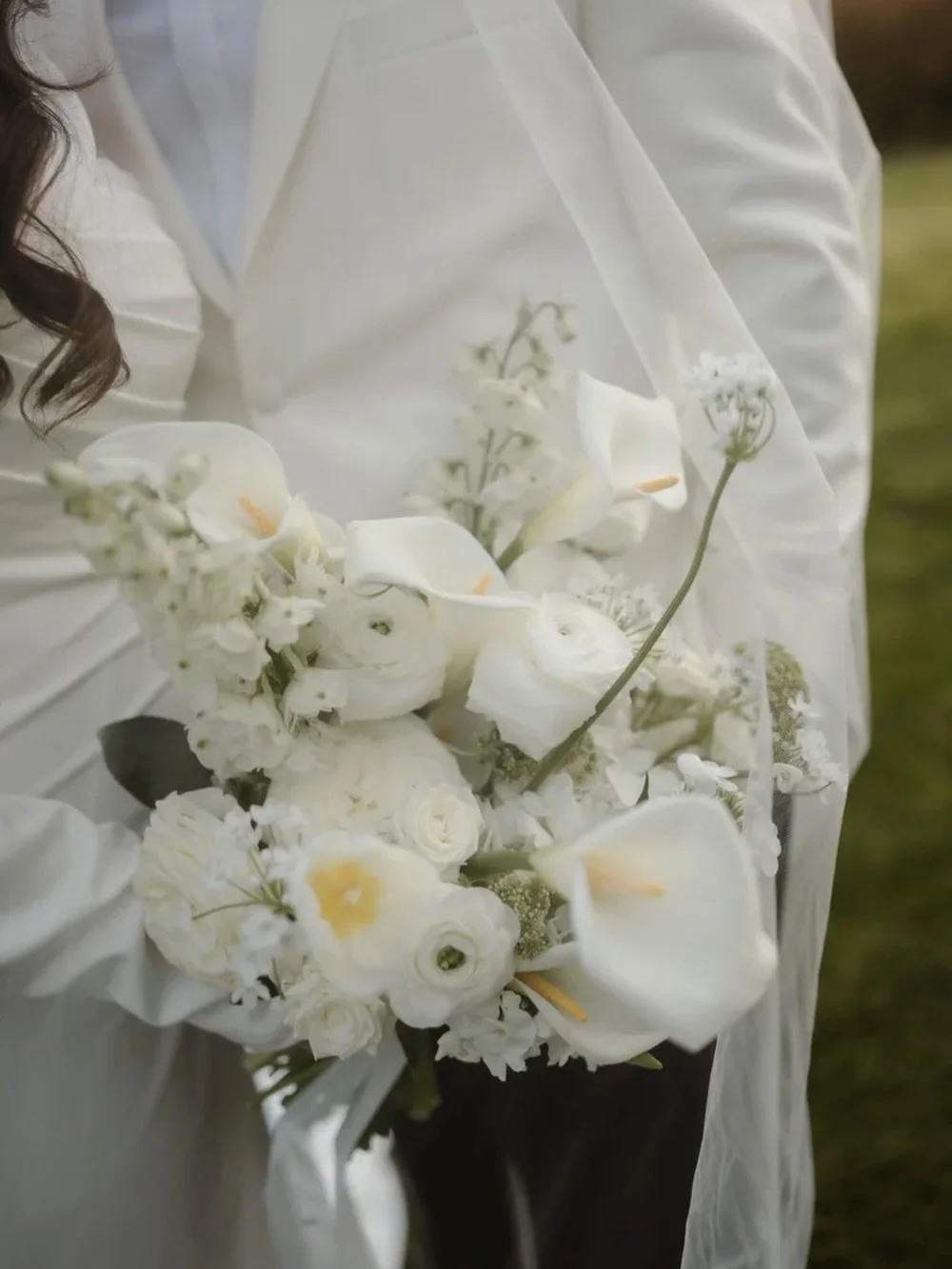 I hope everyone had a lovely Easter weekend 🤍 
Today I&rsquo;ll be catching up on all emails + the lovely enquiries I&rsquo;ve had and then cracking on with editing all the beautiful weddings from the last month with a little trip or 2 to the beach 