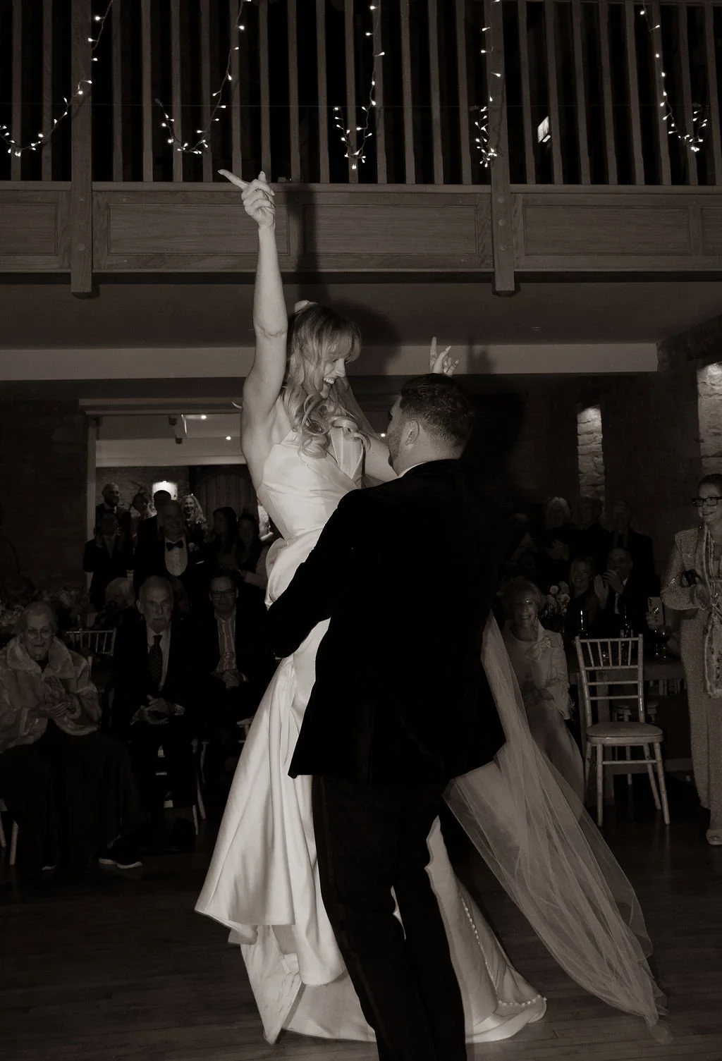 Amelia&Louis-1157.jpg