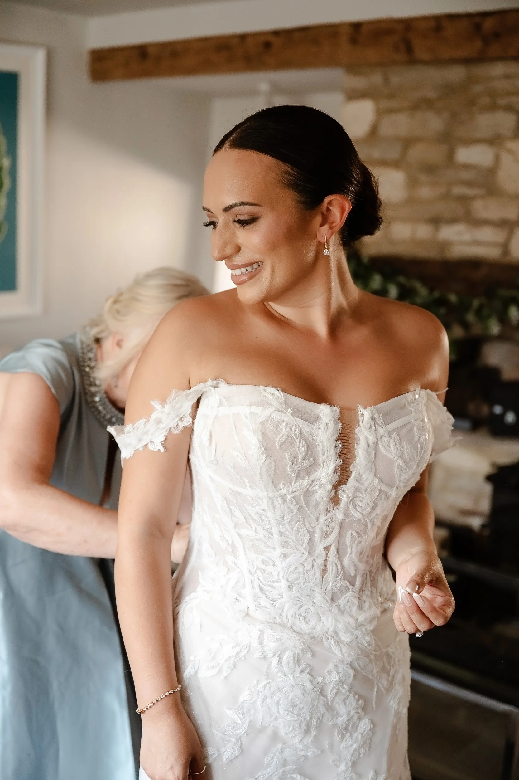 Summer Cotswolds Wedding-11.jpg