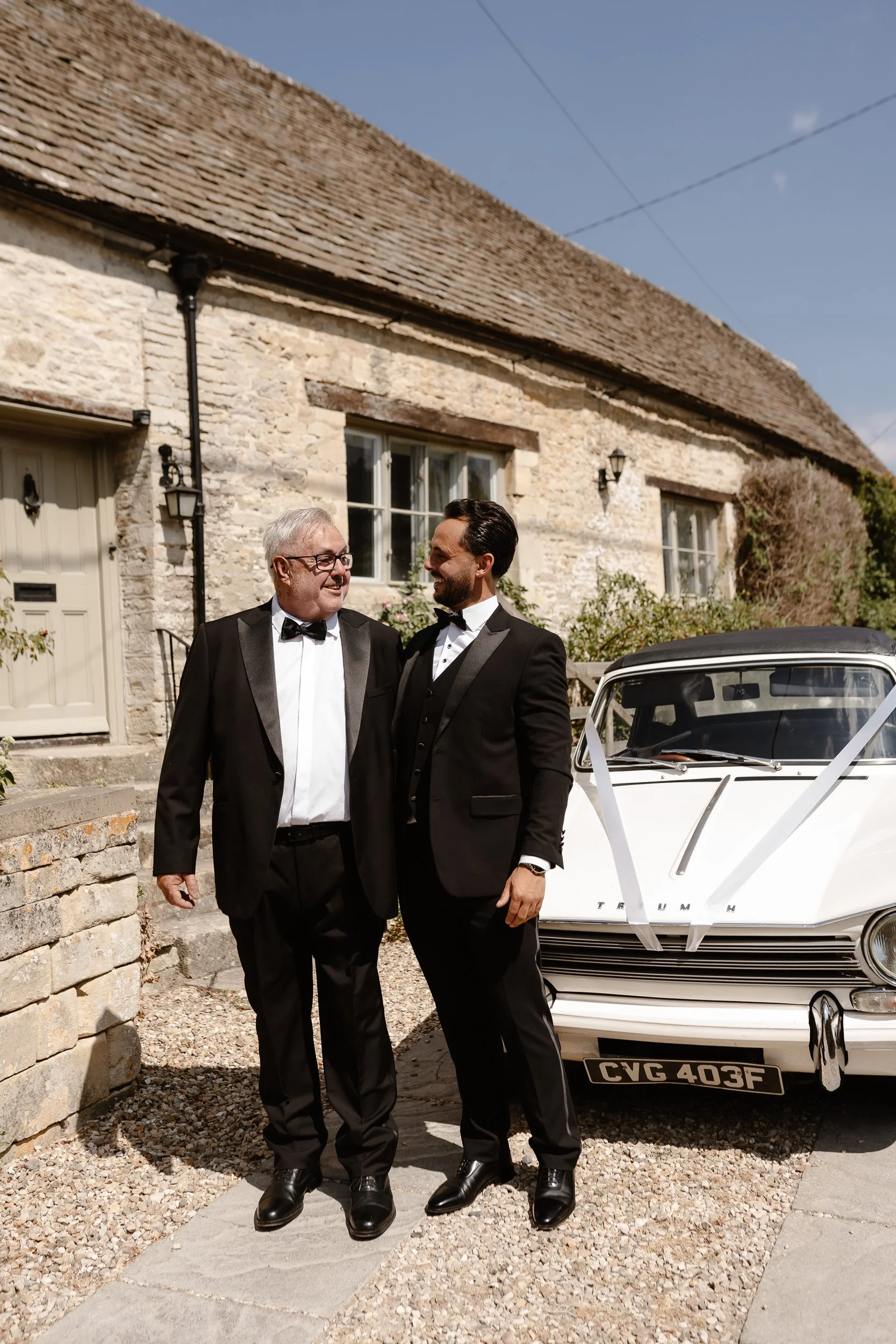 Summer Cotswolds Wedding-23.jpg