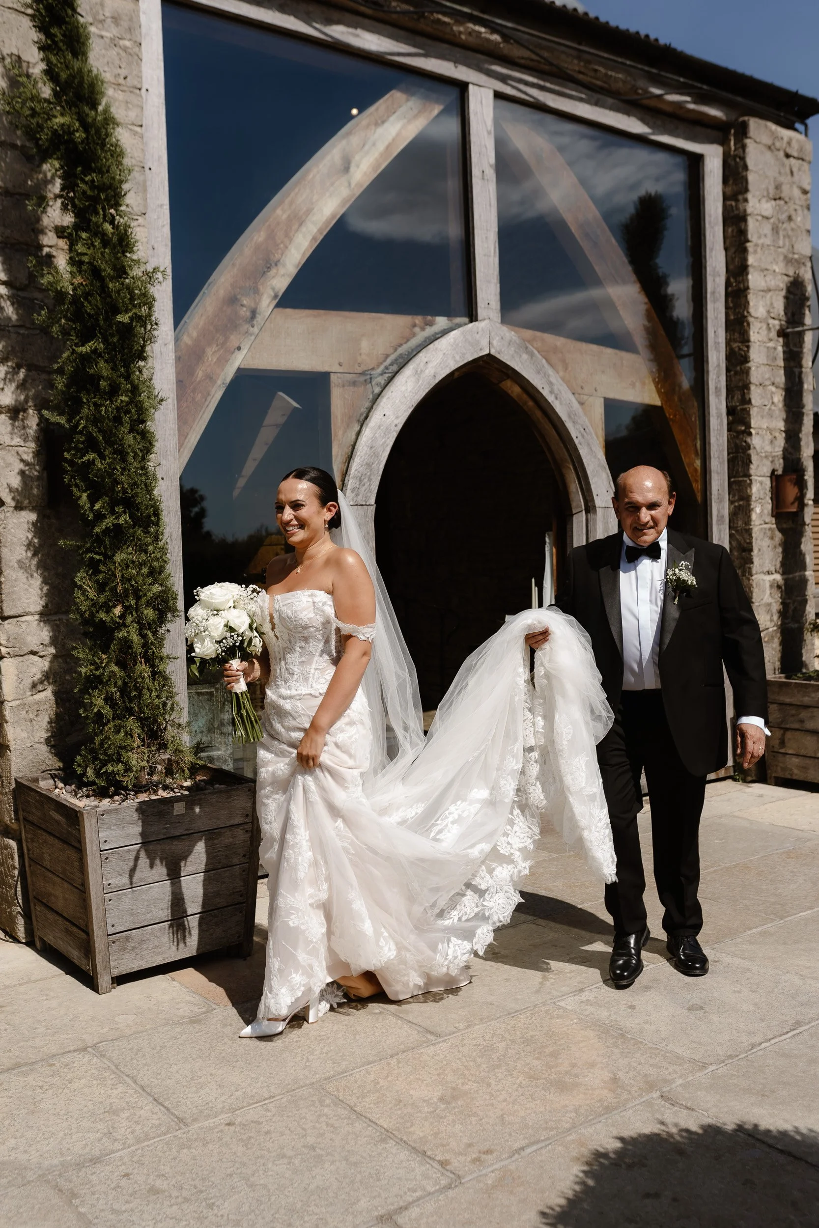 Summer Cotswolds Wedding-51.jpg