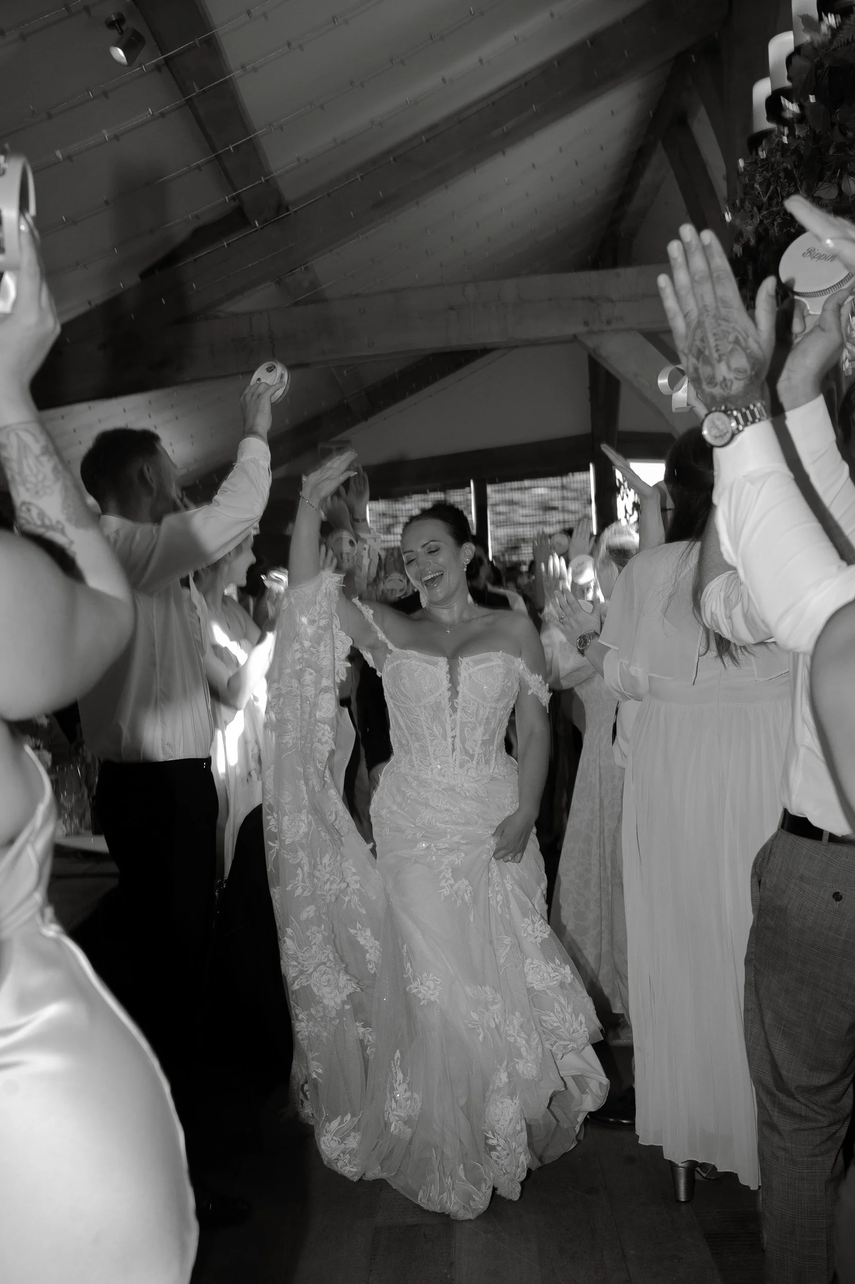 Summer Cotswolds Wedding-139.jpg