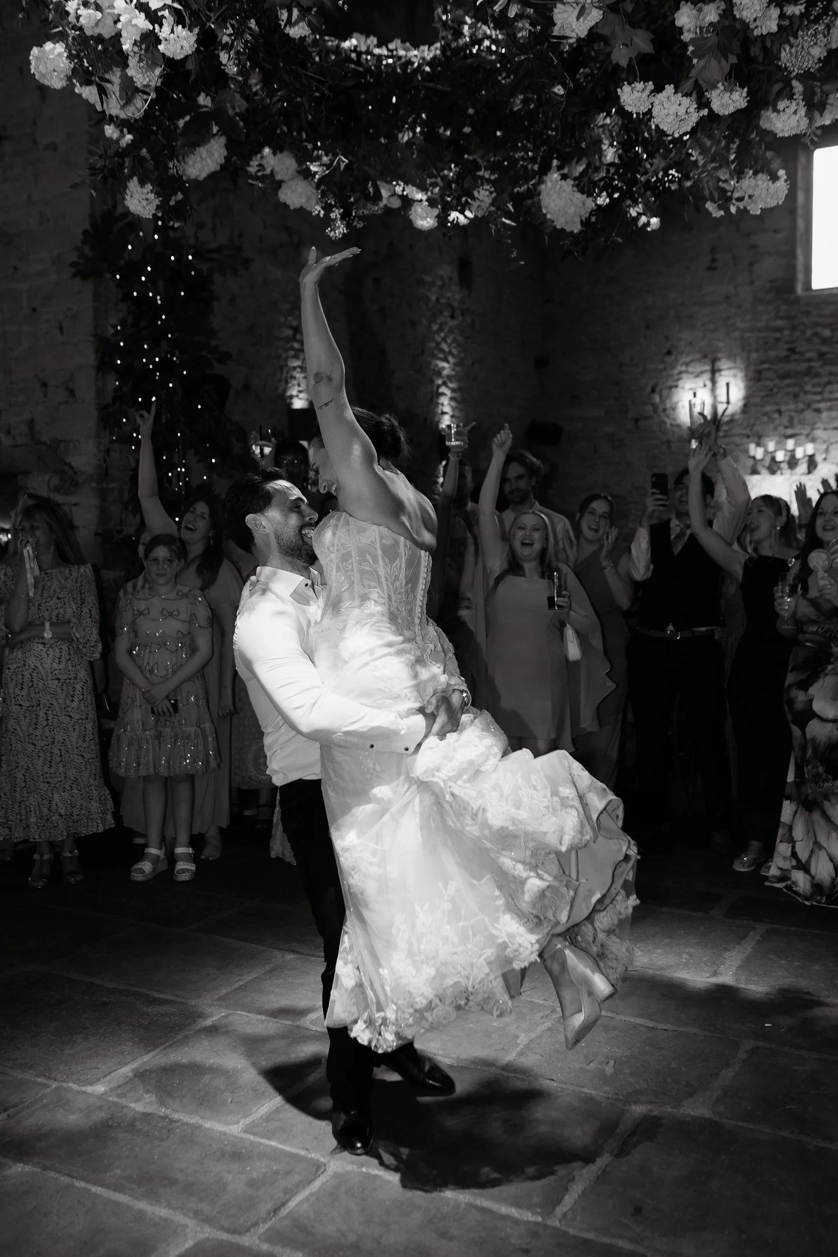 Summer Cotswolds Wedding-194.jpg
